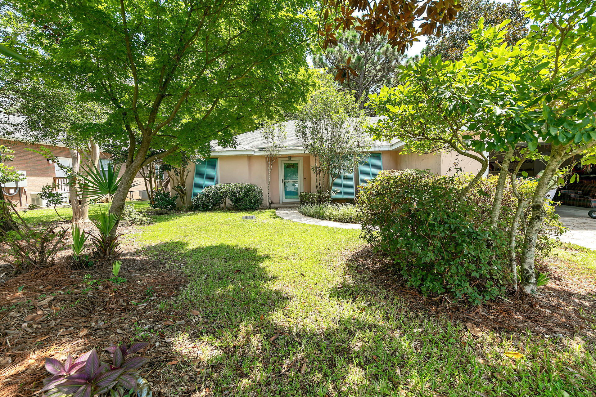 LONGWOOD PINES S/D - Residential