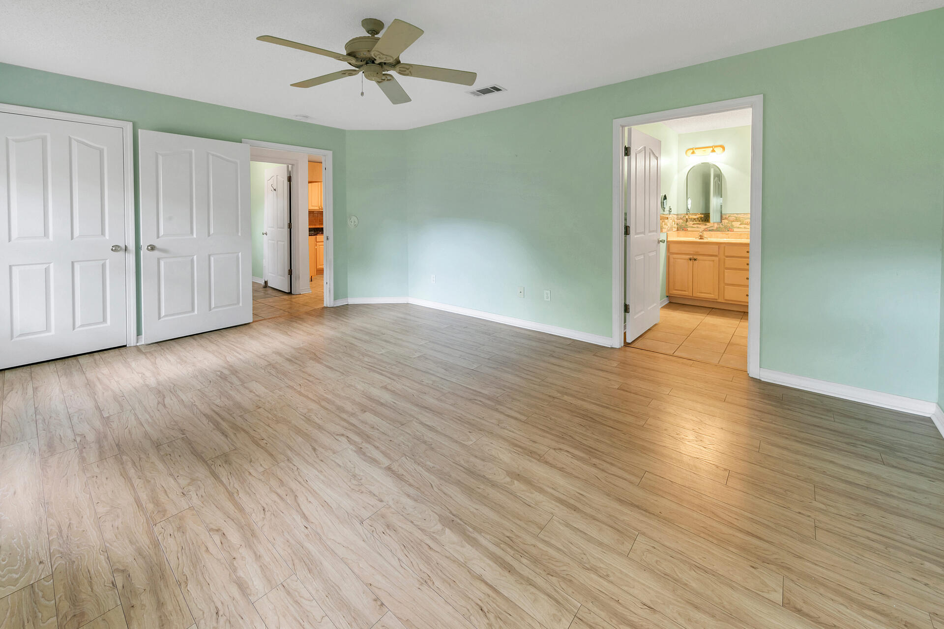 LONGWOOD PINES S/D - Residential