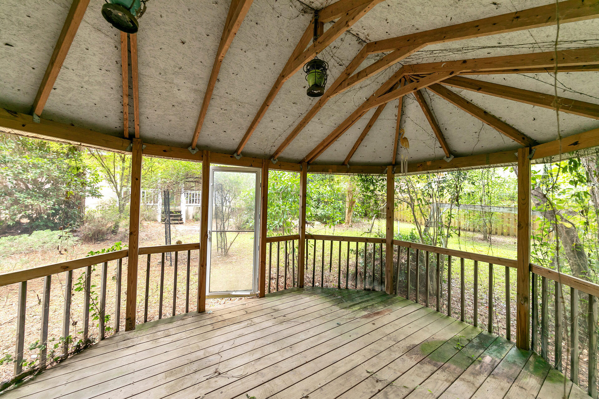 LONGWOOD PINES S/D - Residential