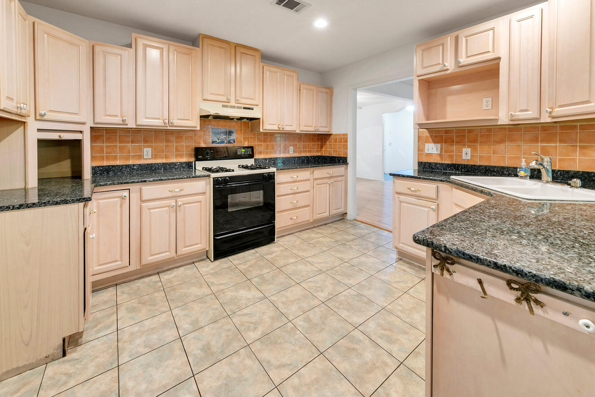 LONGWOOD PINES S/D - Residential