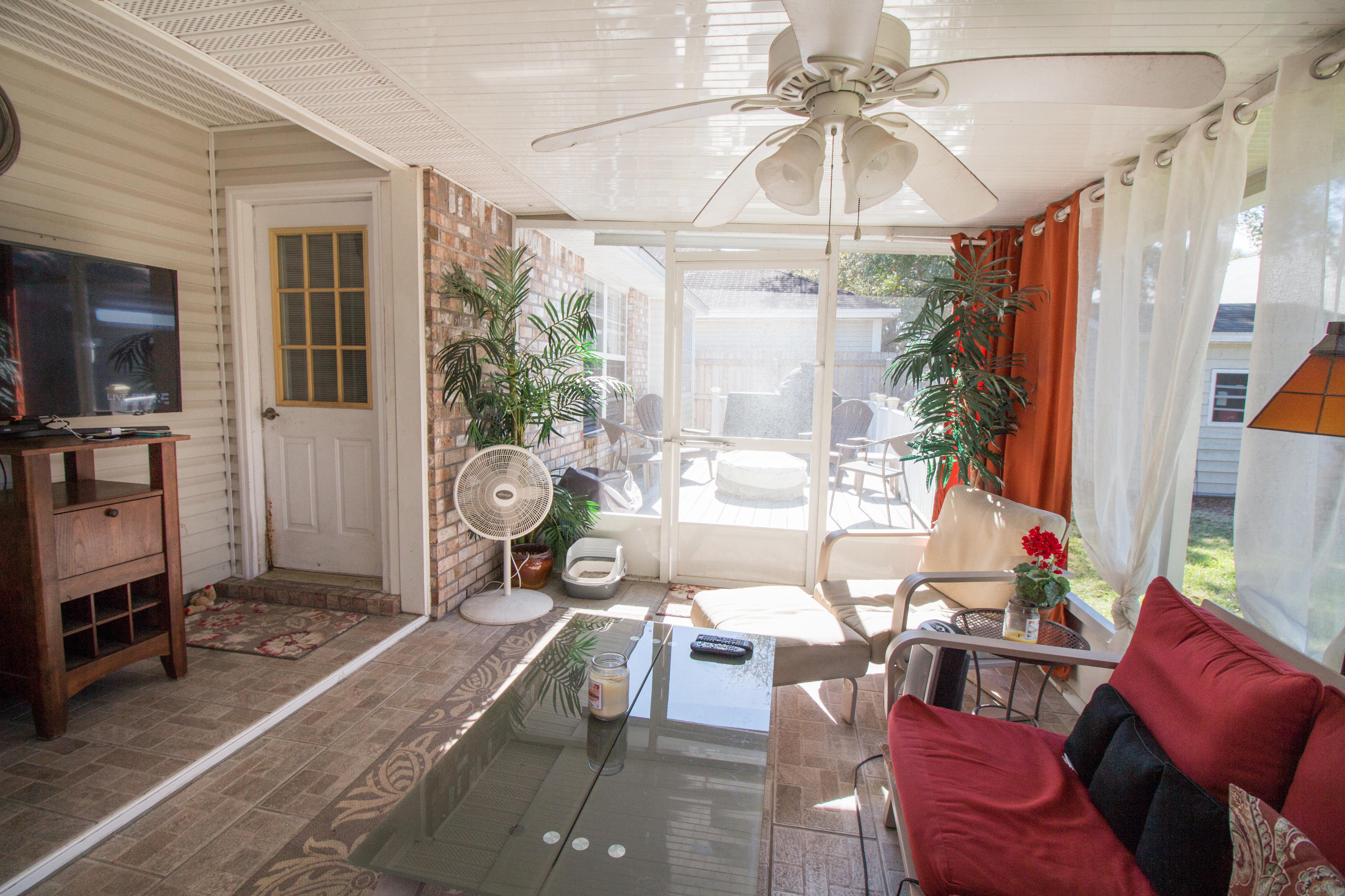 HUNTERS RUN S/D - Residential