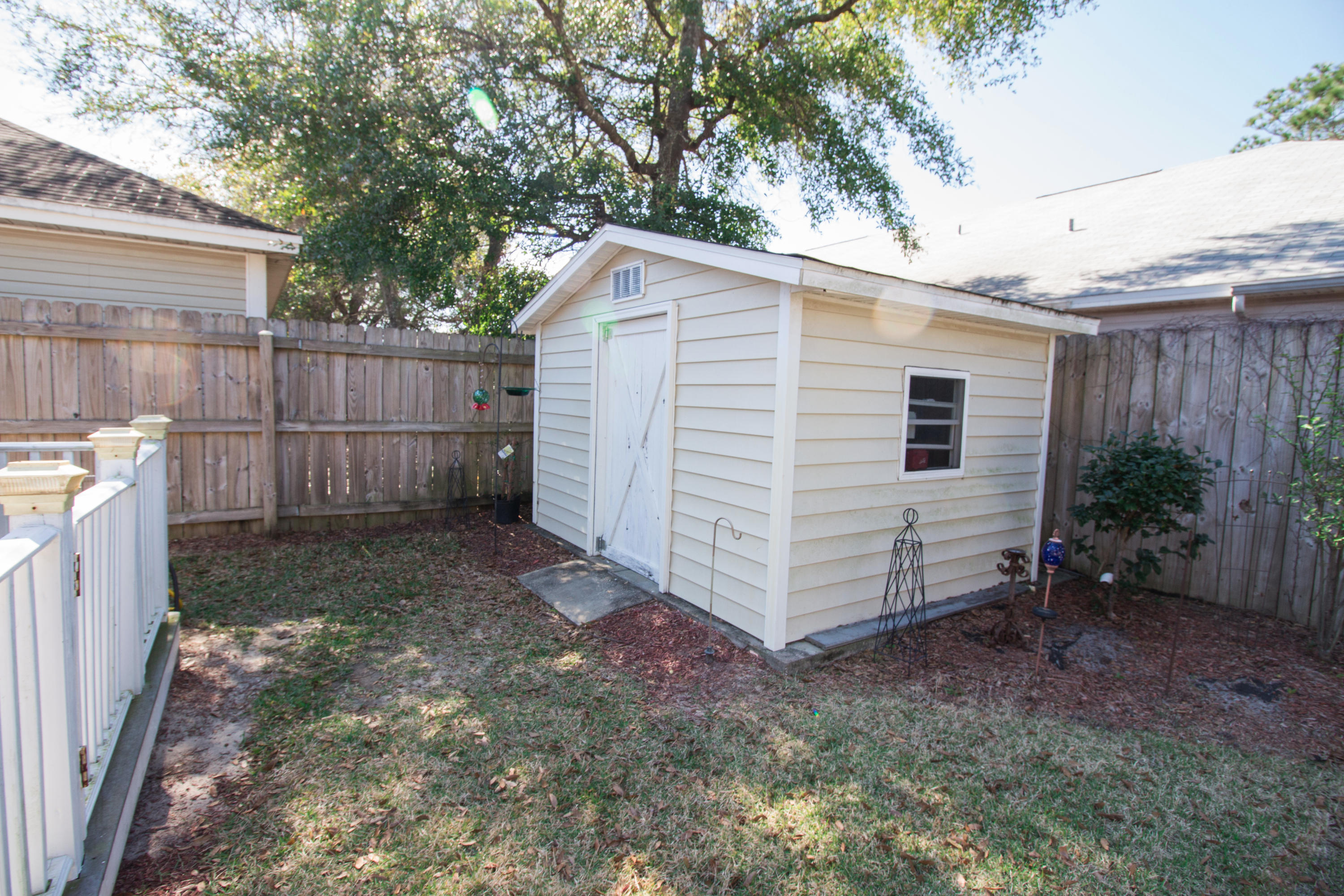 HUNTERS RUN S/D - Residential