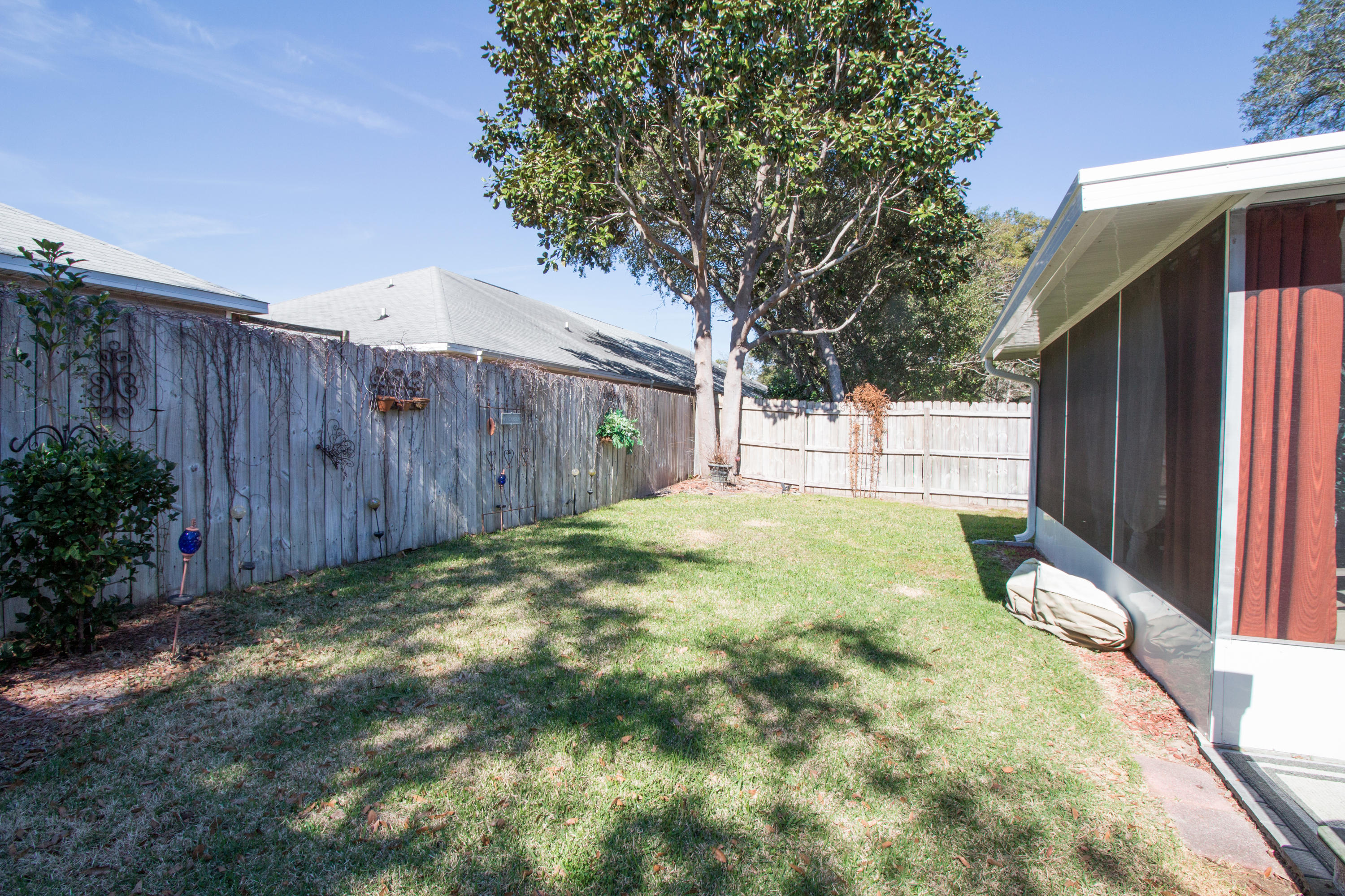 HUNTERS RUN S/D - Residential