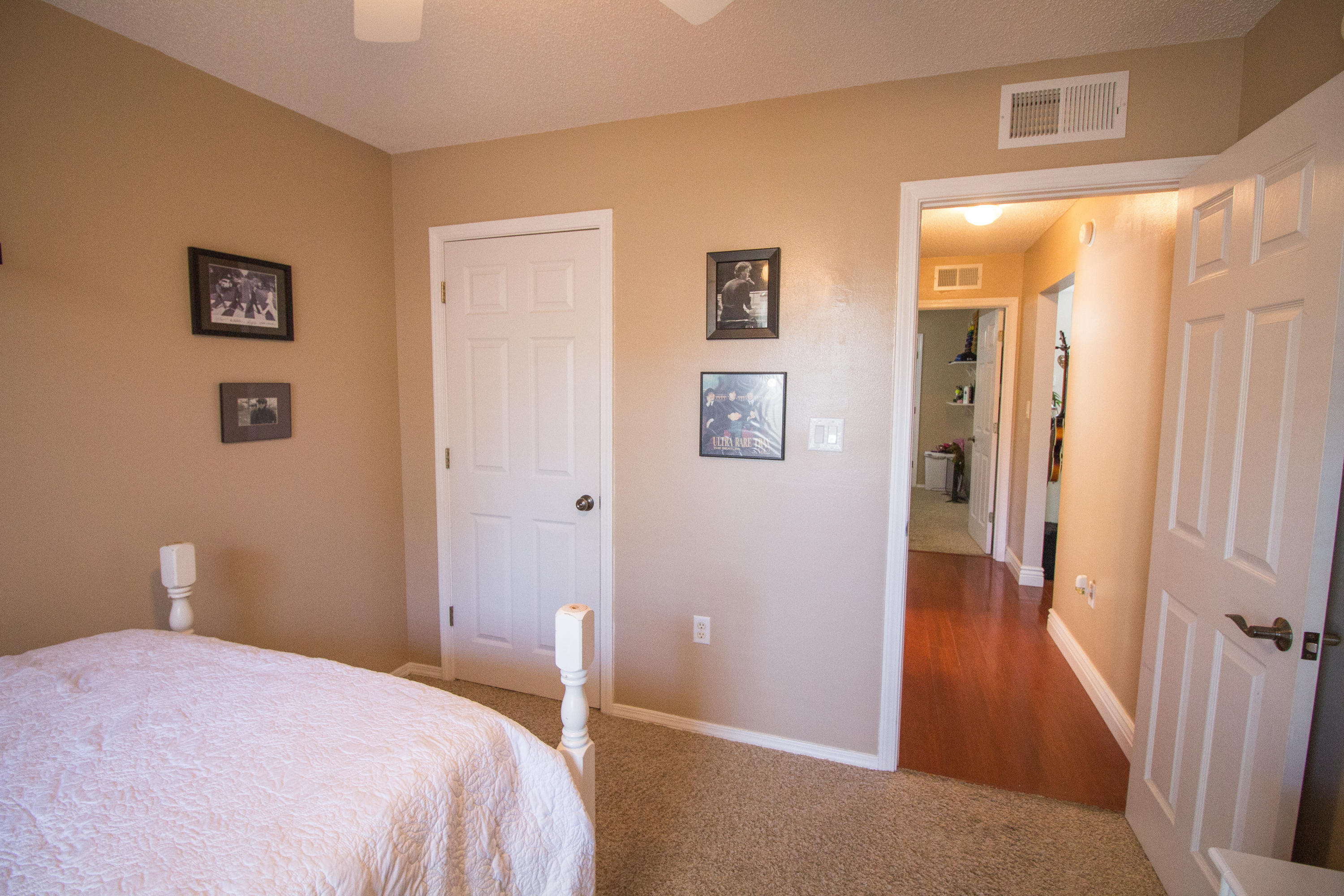 HUNTERS RUN S/D - Residential