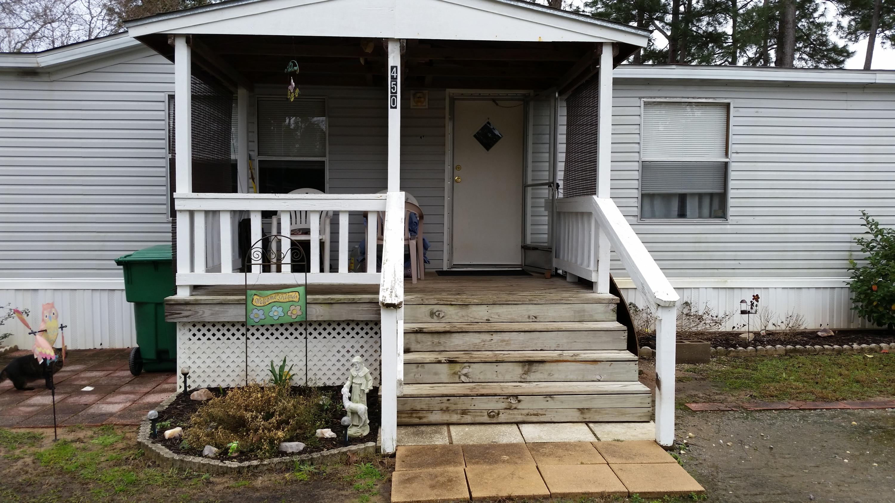 WYNNEHAVEN BEACH ESTATES - Residential