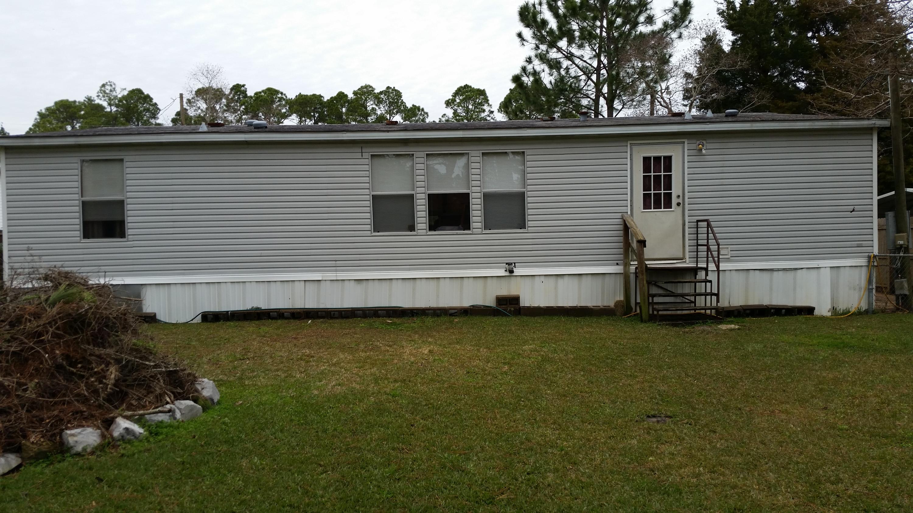 WYNNEHAVEN BEACH ESTATES - Residential