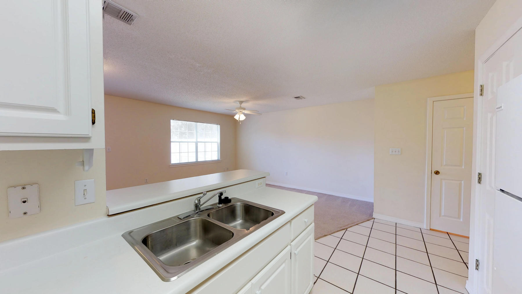 WATREE GARDENS - Residential Lease