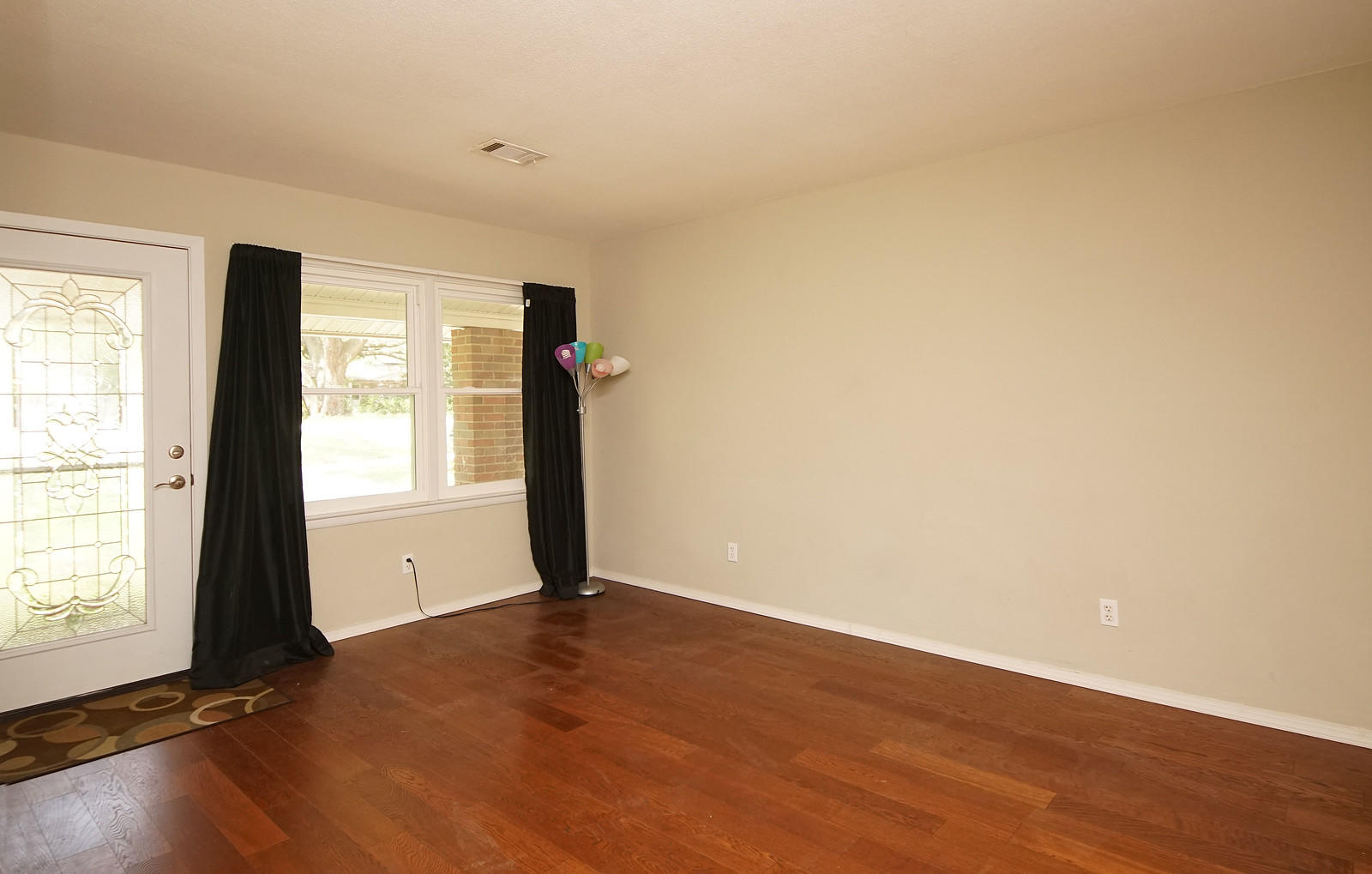 PINECREST HILLS - Residential