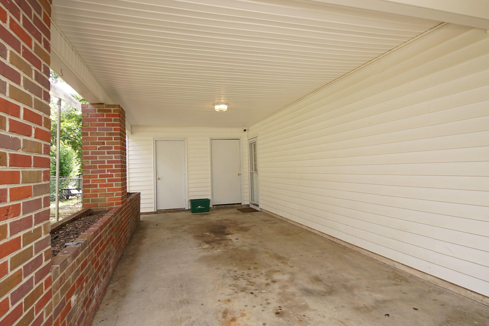 PINECREST HILLS - Residential