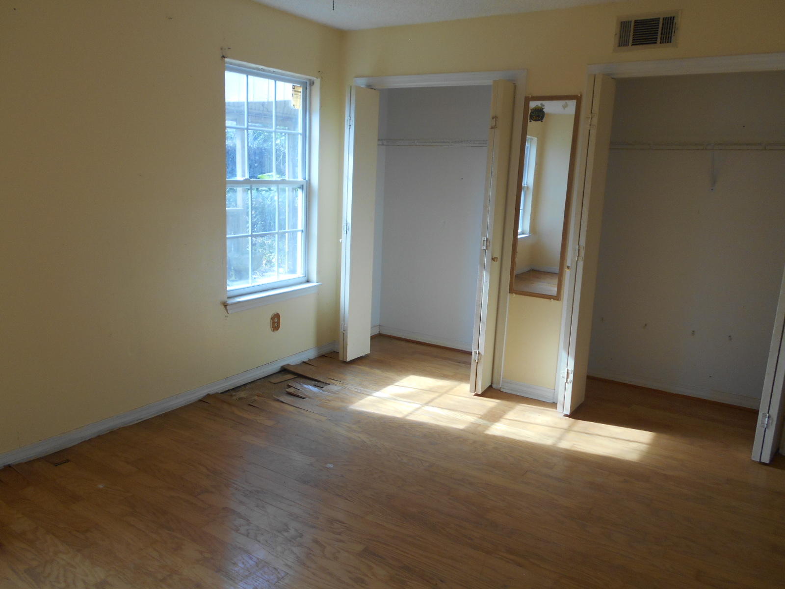 WOODLAND PARK ESTATES - Residential