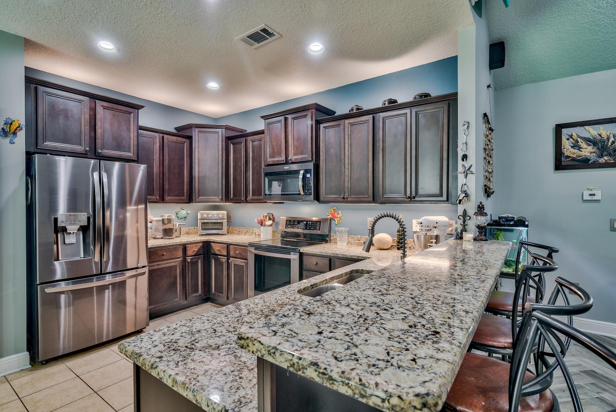 HAMMOCK BAY - Residential