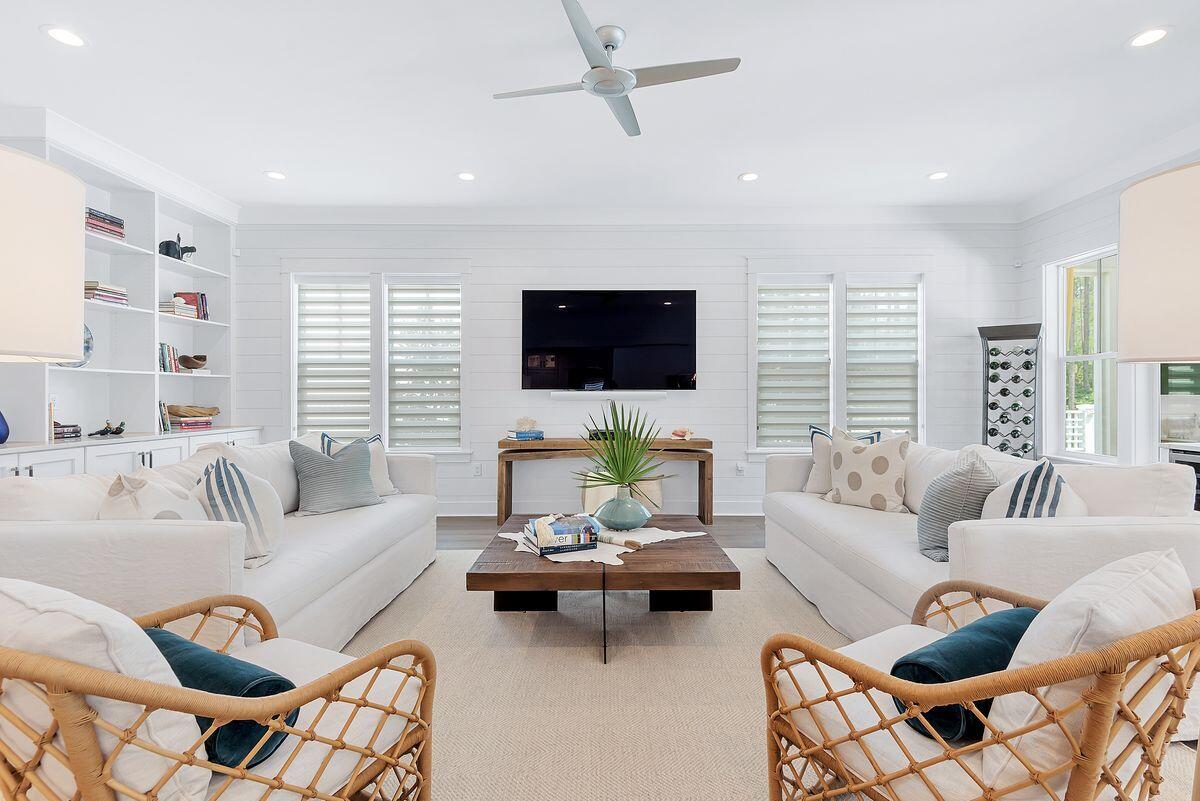 WATERSOUND ORIGINS - Residential