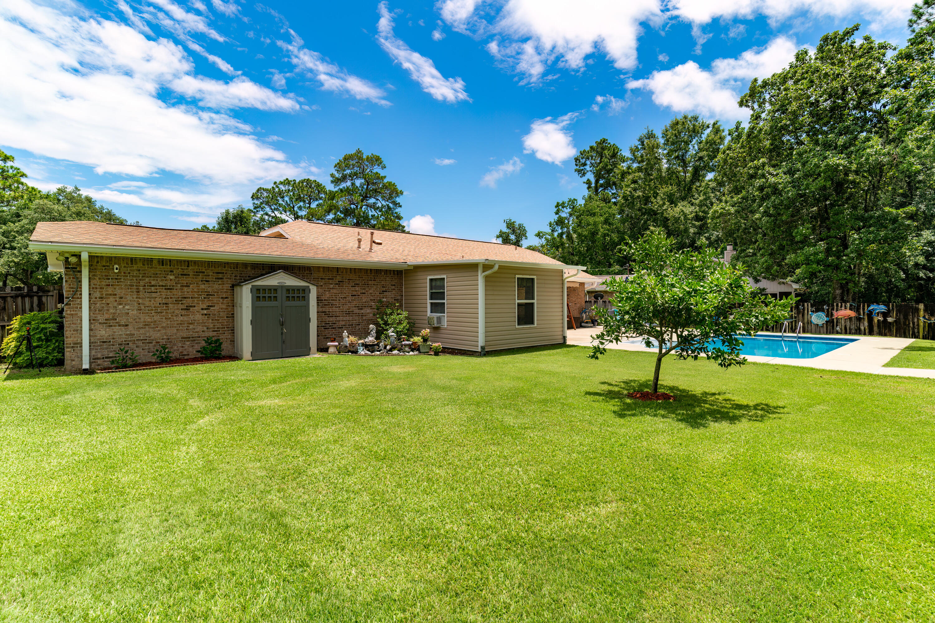 VALPARAISO PINECREST 5 - Residential