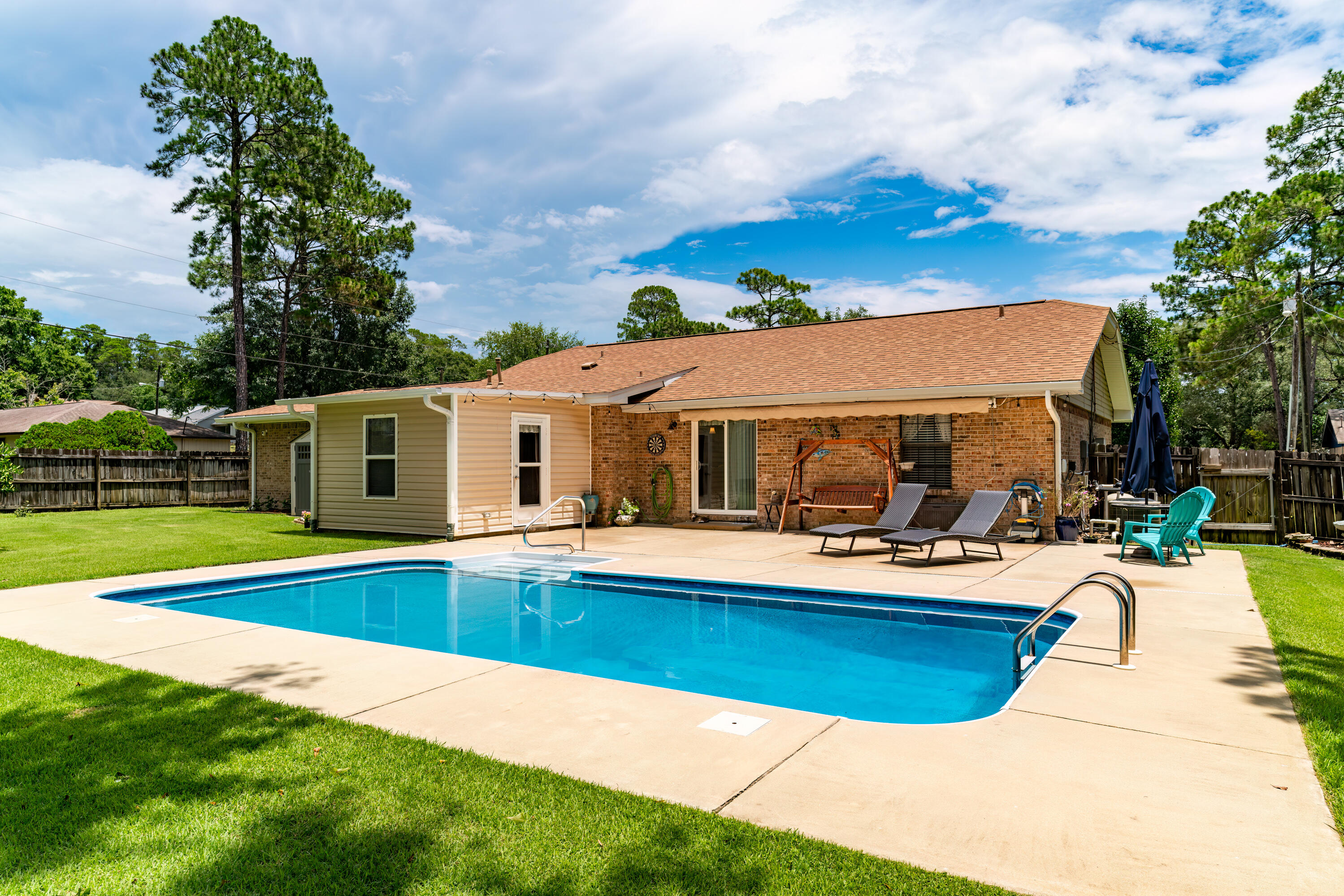 VALPARAISO PINECREST 5 - Residential