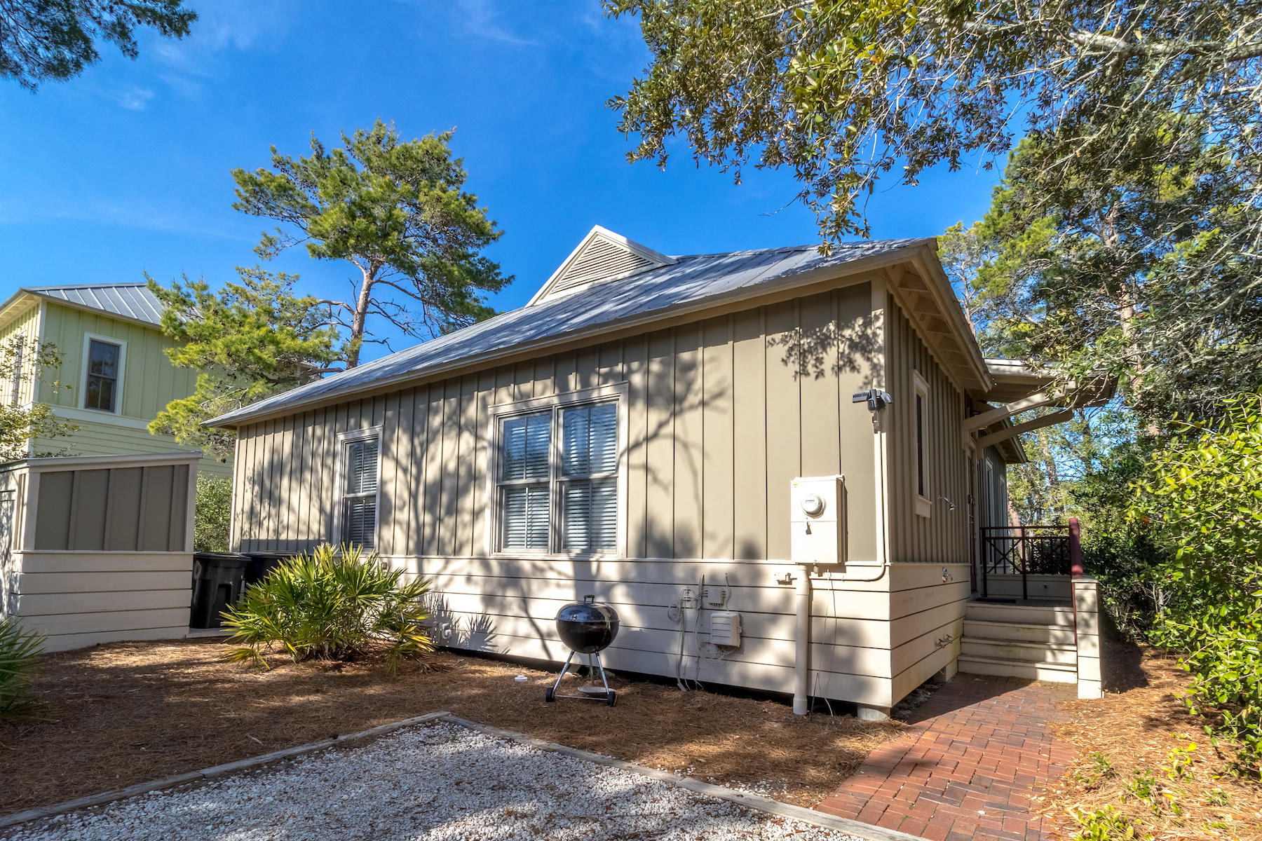 MAGNOLIA COTTAGES - Residential