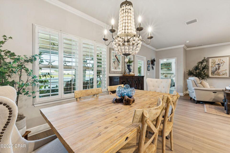 MOONRAKER SHORES - Residential