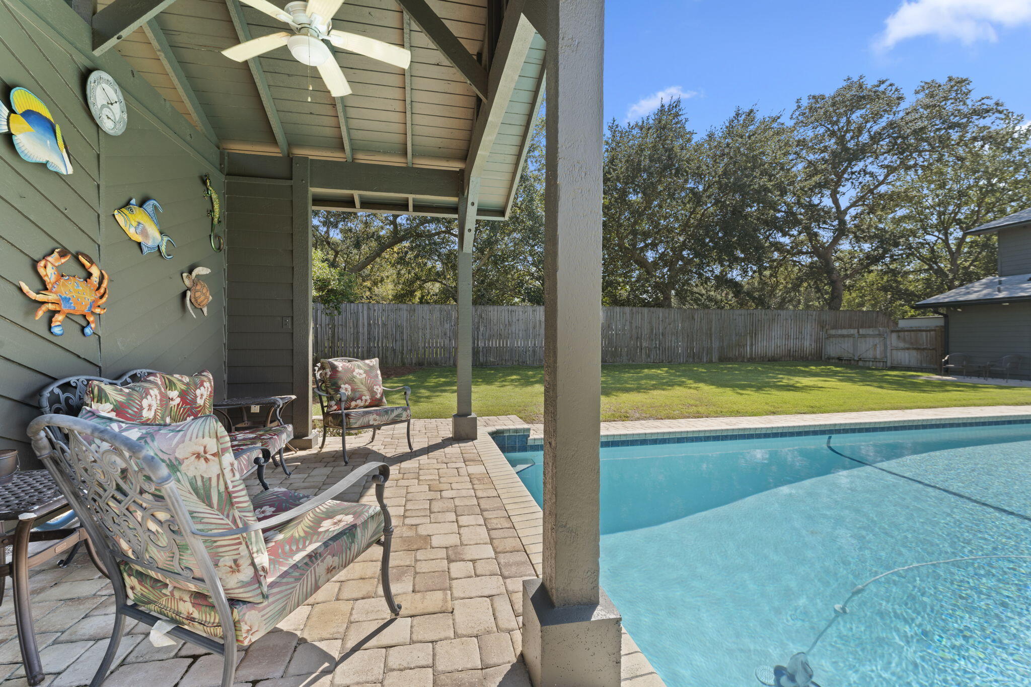 NATURES TRAIL - Residential