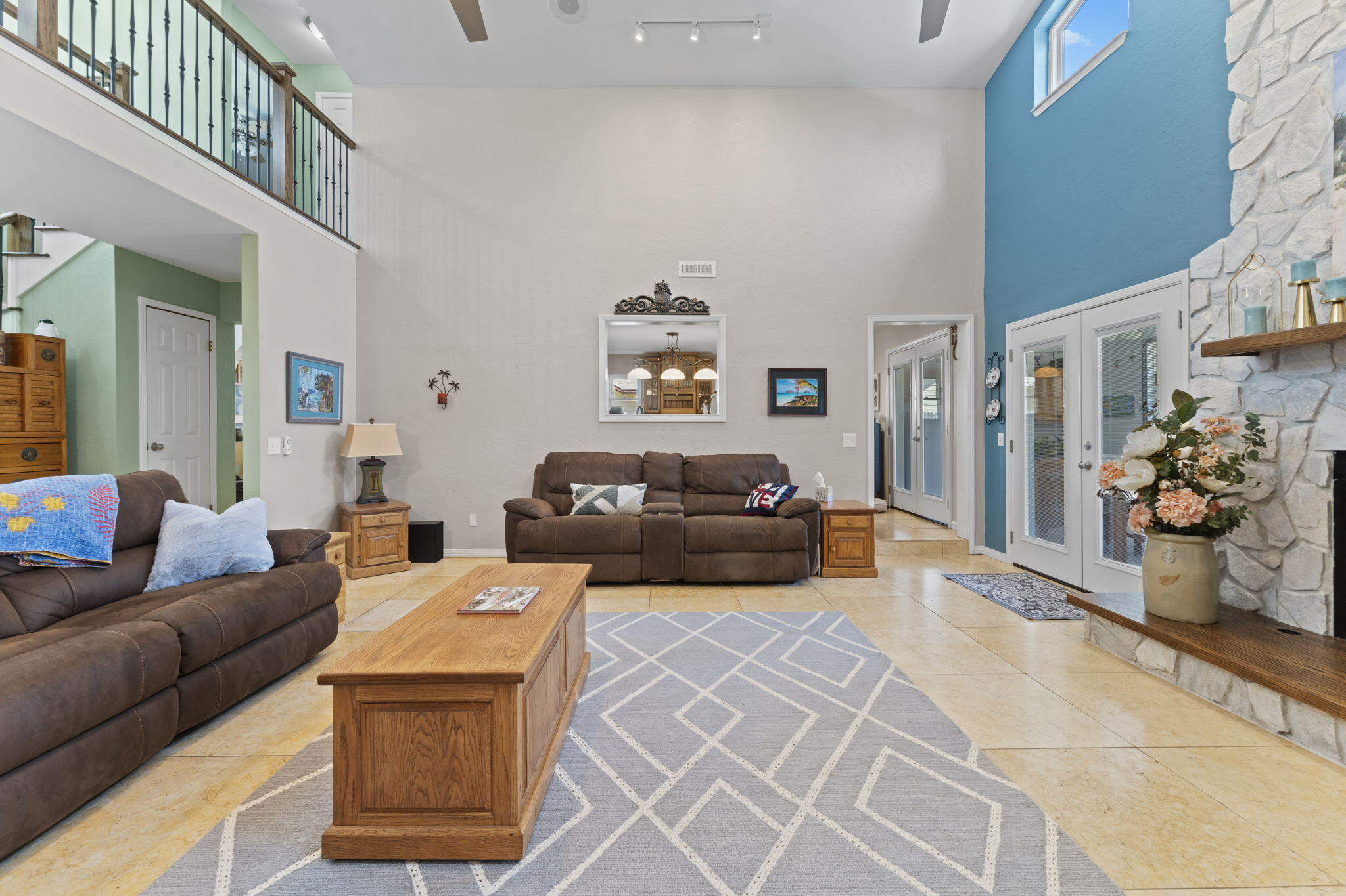 NATURES TRAIL - Residential