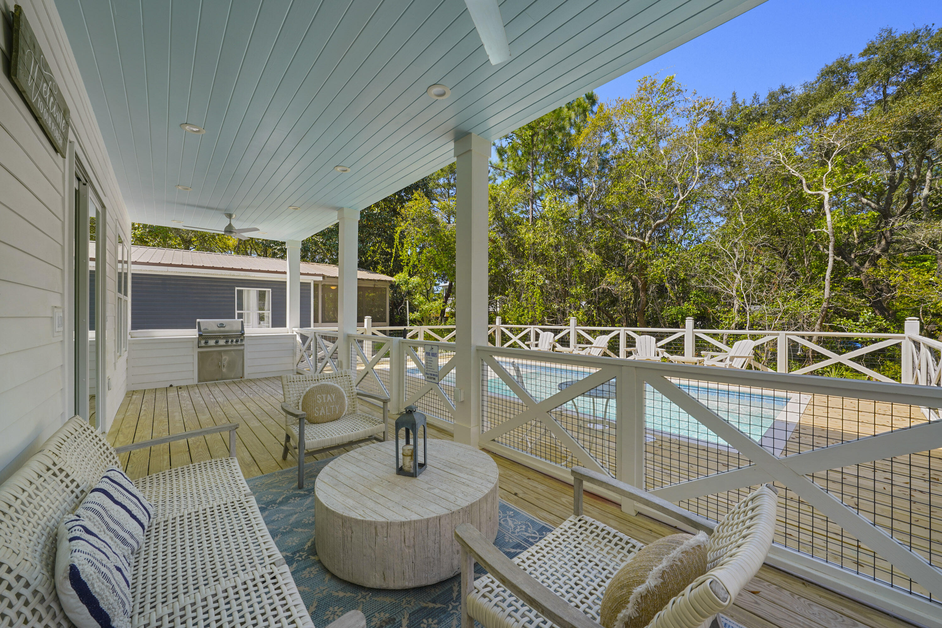 GULF SHORE MANOR - Residential