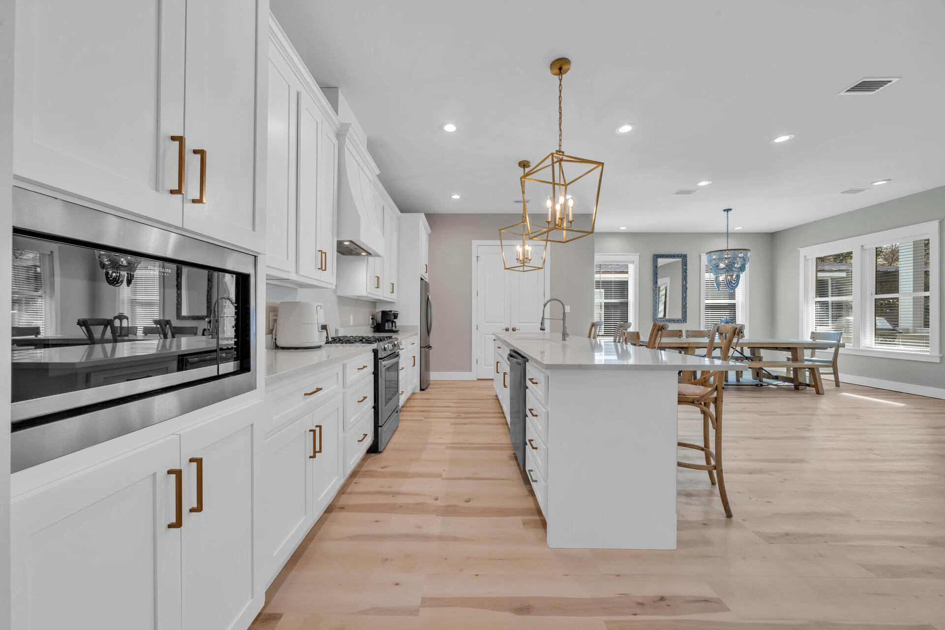 GULF SHORE MANOR - Residential