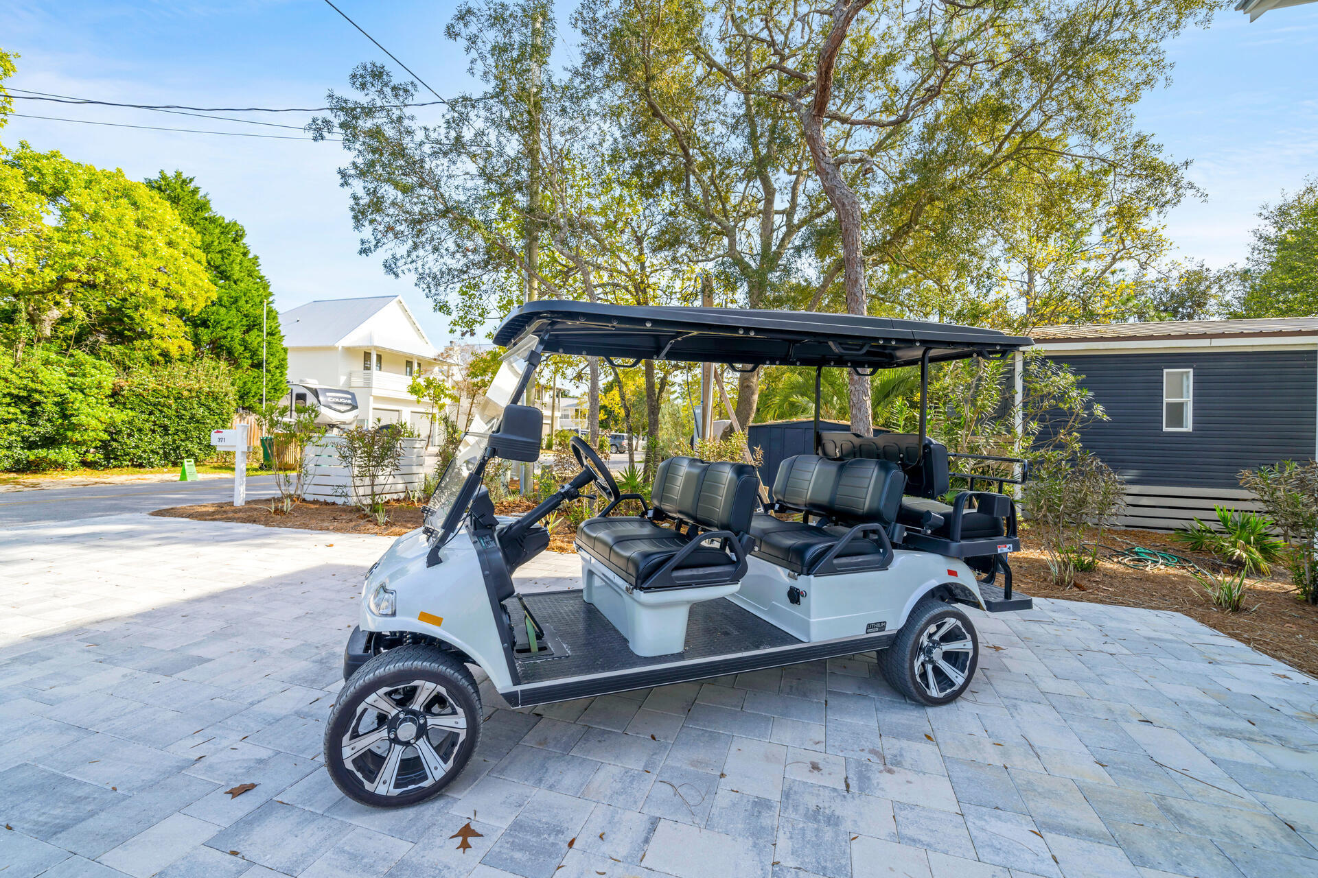 GULF SHORE MANOR - Residential