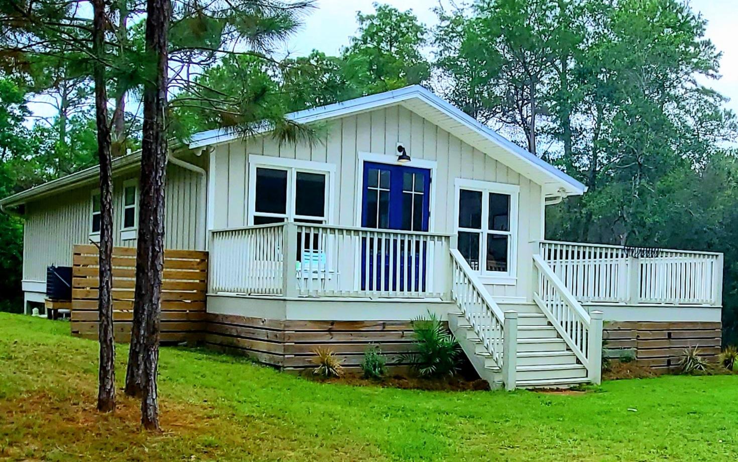 GULF SHORE MANOR - Residential