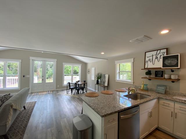 GULF SHORE MANOR - Residential