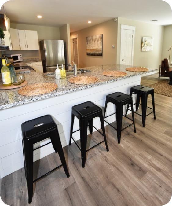 GULF SHORE MANOR - Residential