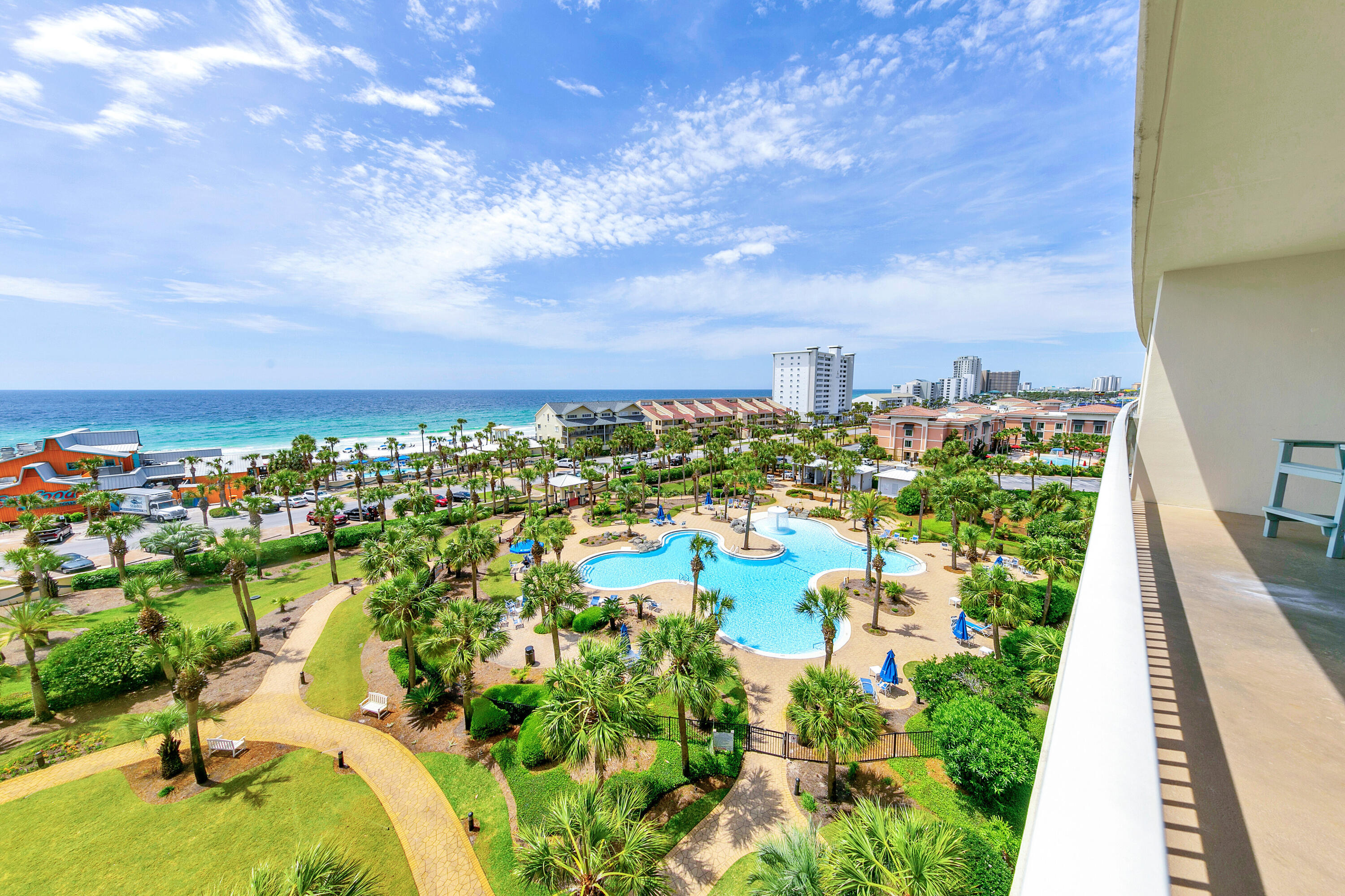 STERLING SHORES - Residential