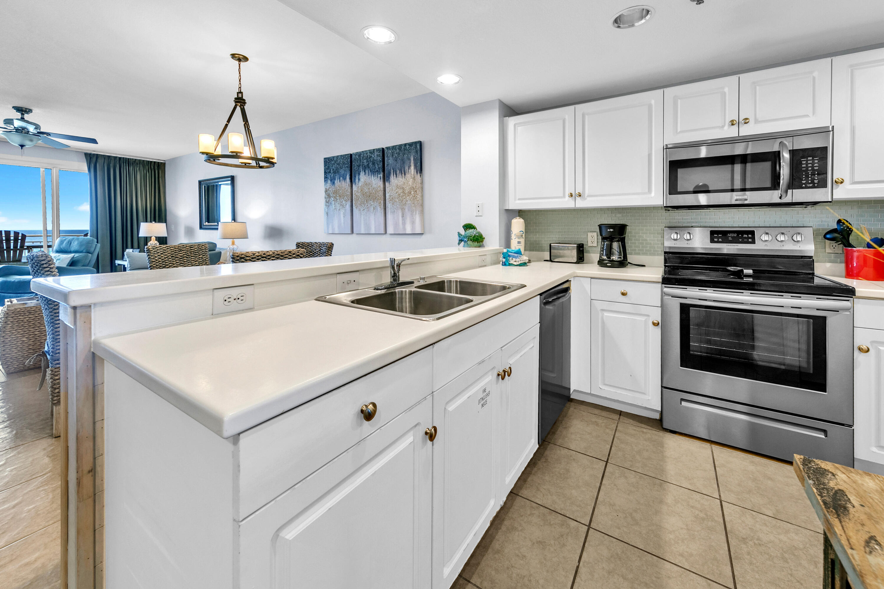 STERLING SHORES - Residential