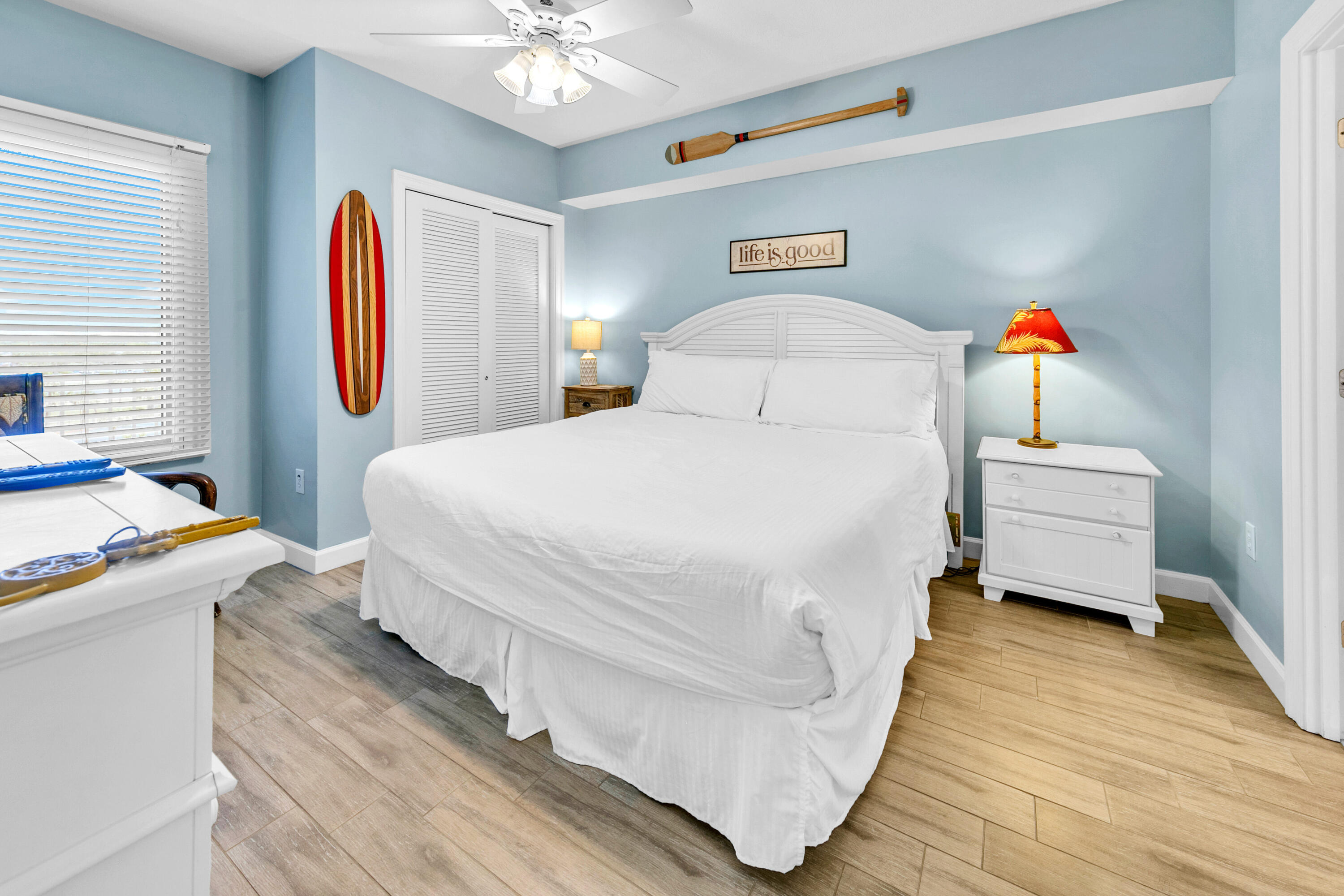 STERLING SHORES - Residential