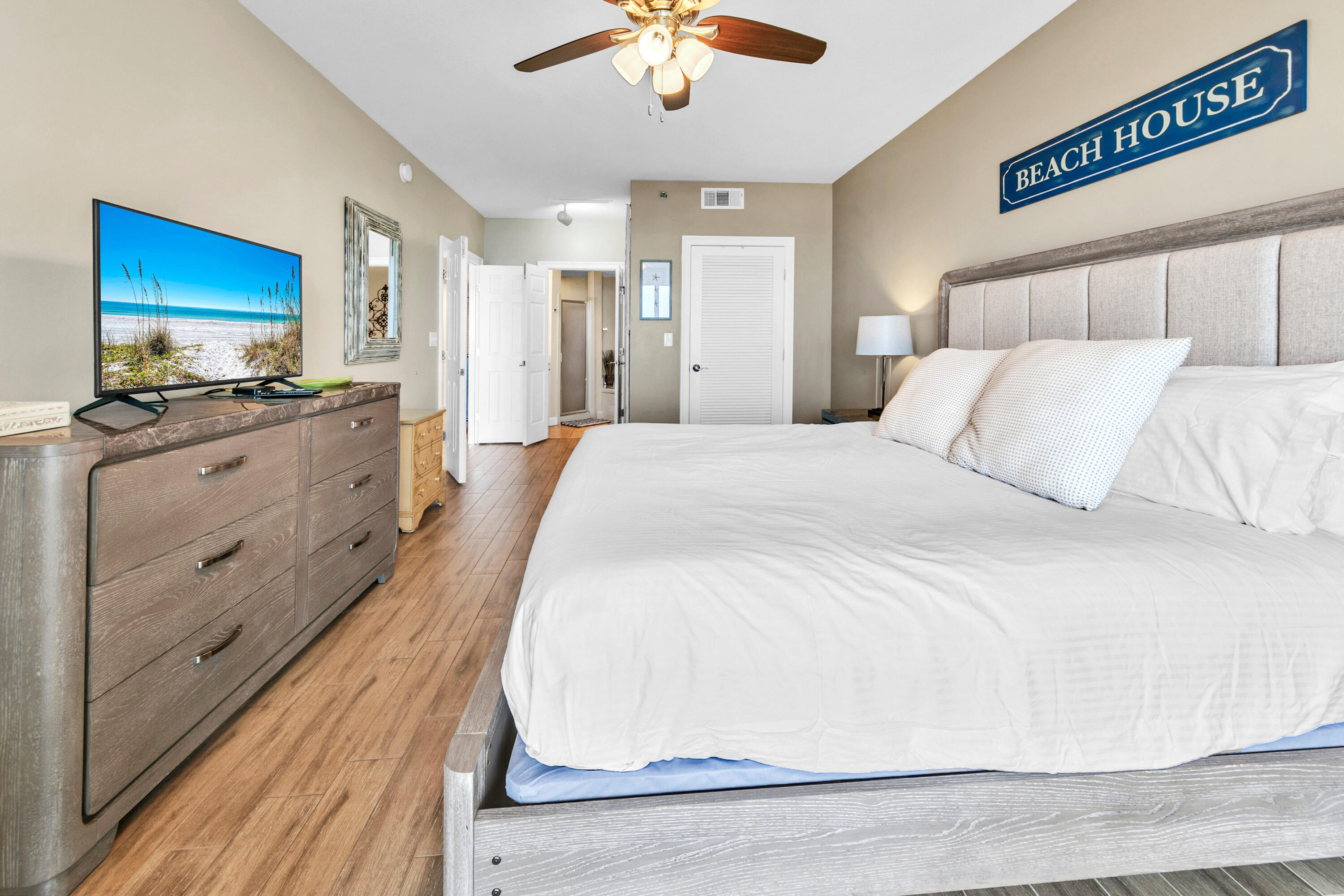 STERLING SHORES - Residential