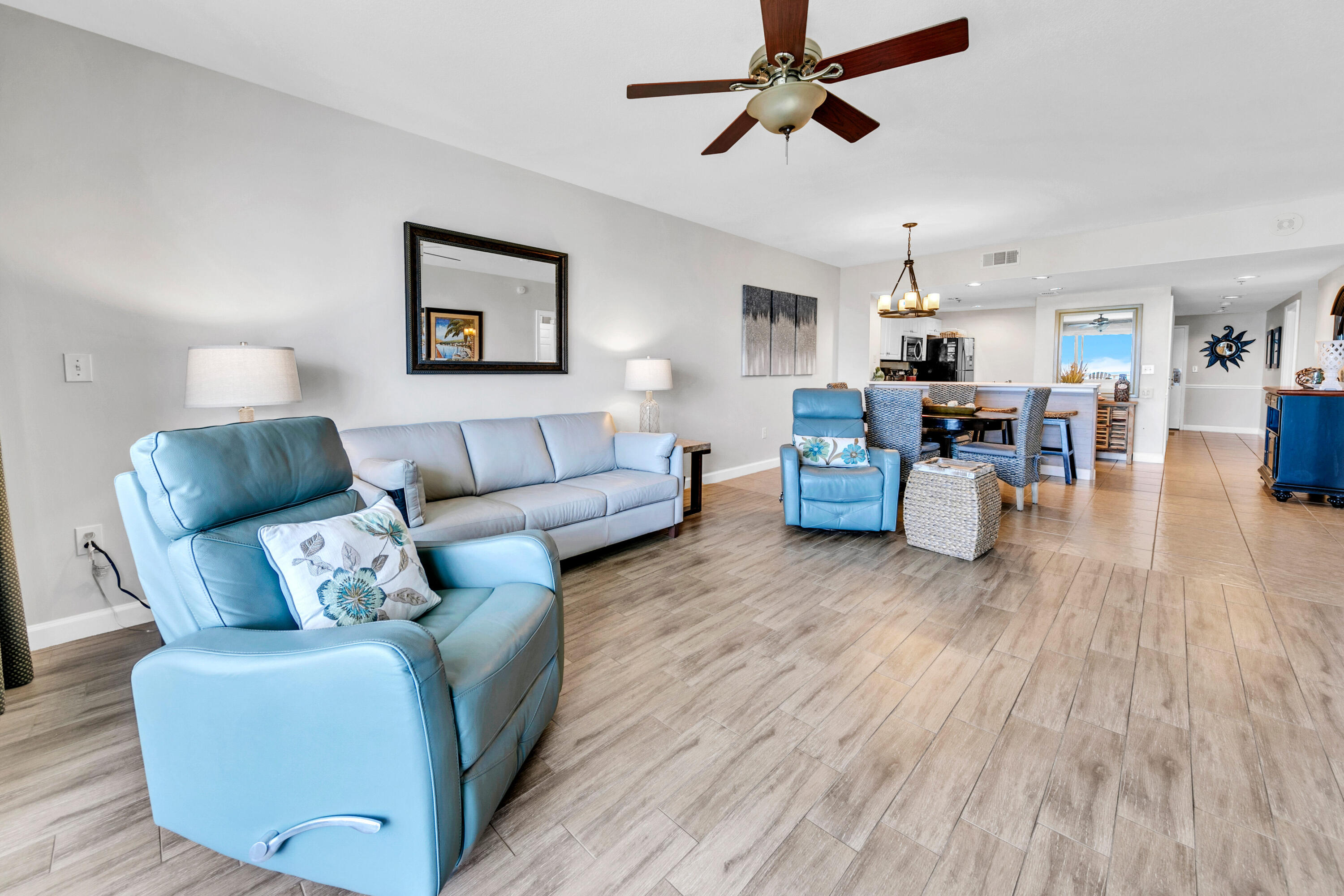 STERLING SHORES - Residential