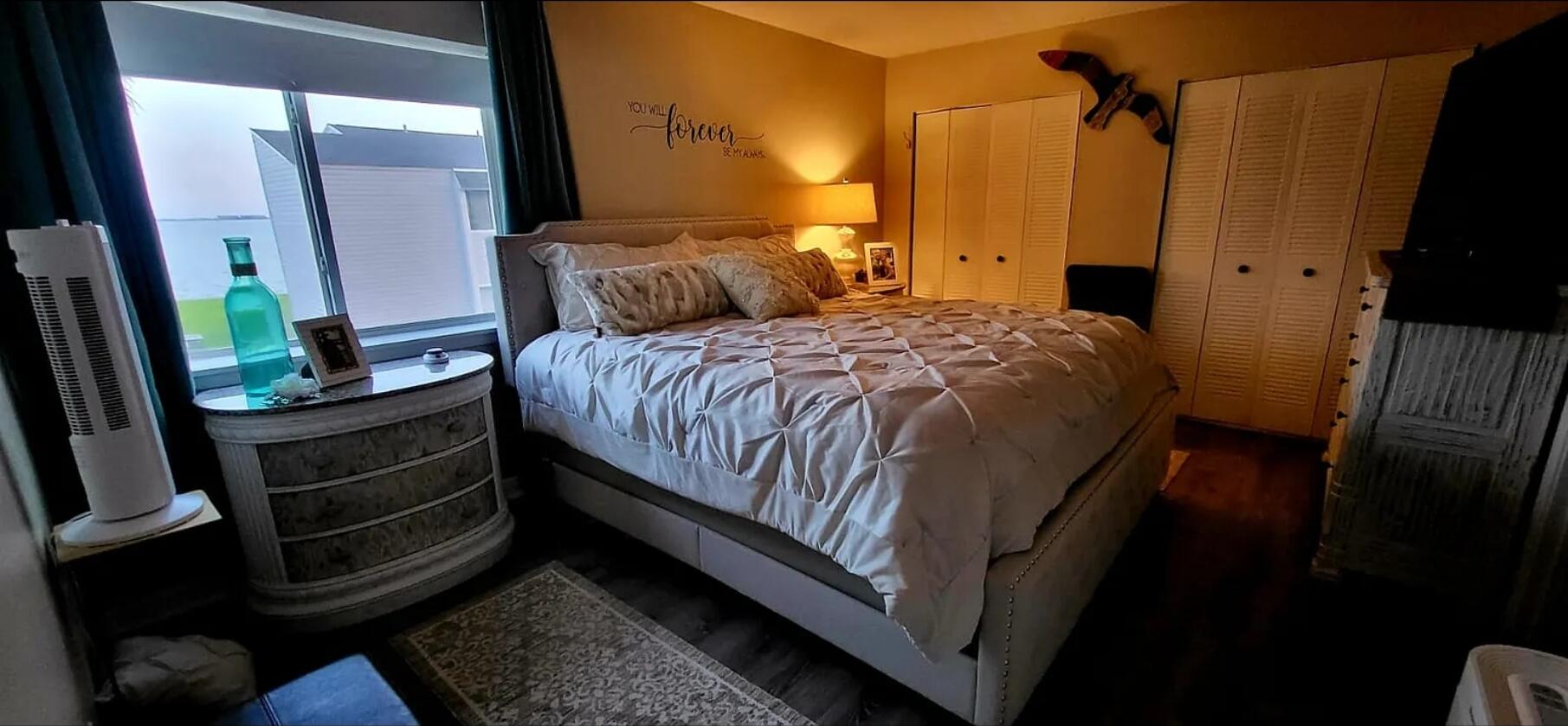 FINISTERRA UNIT - Residential Lease