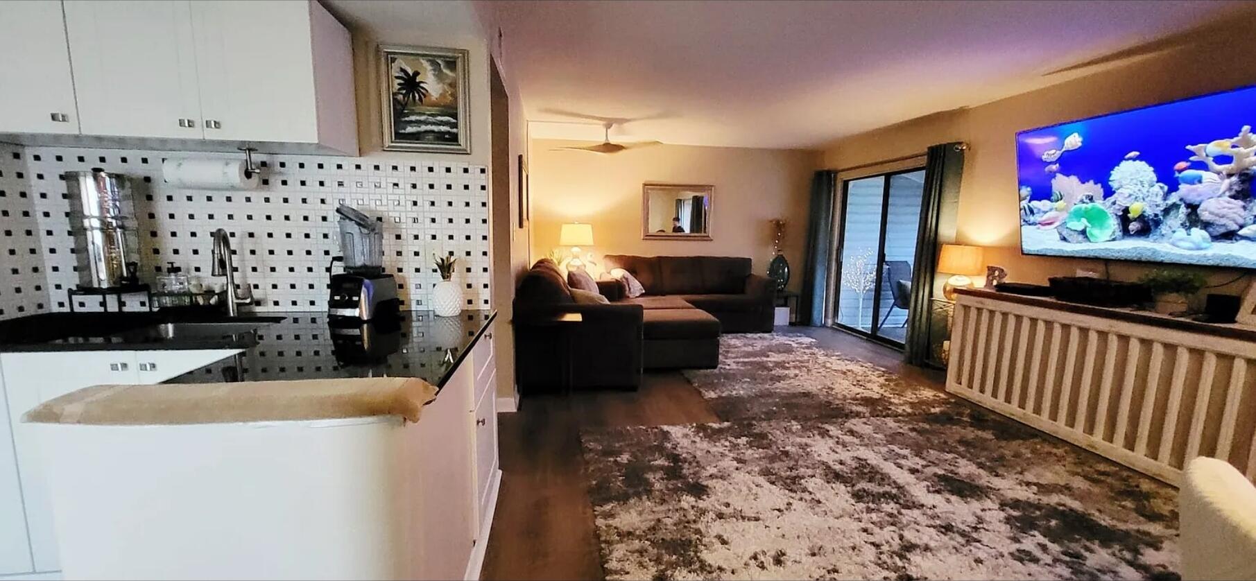 FINISTERRA UNIT - Residential Lease