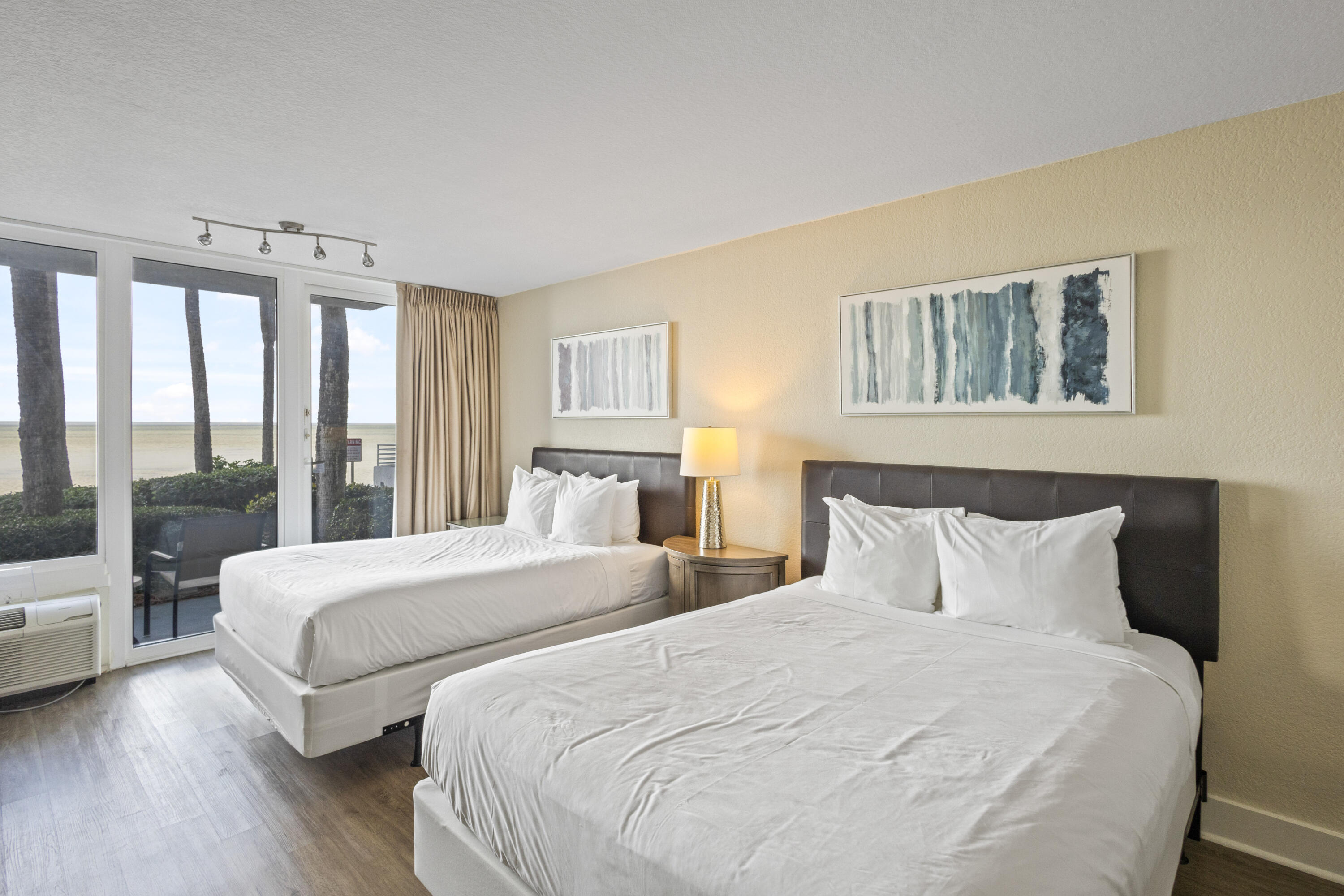 BAYSIDE CONDO SANDESTIN - Residential