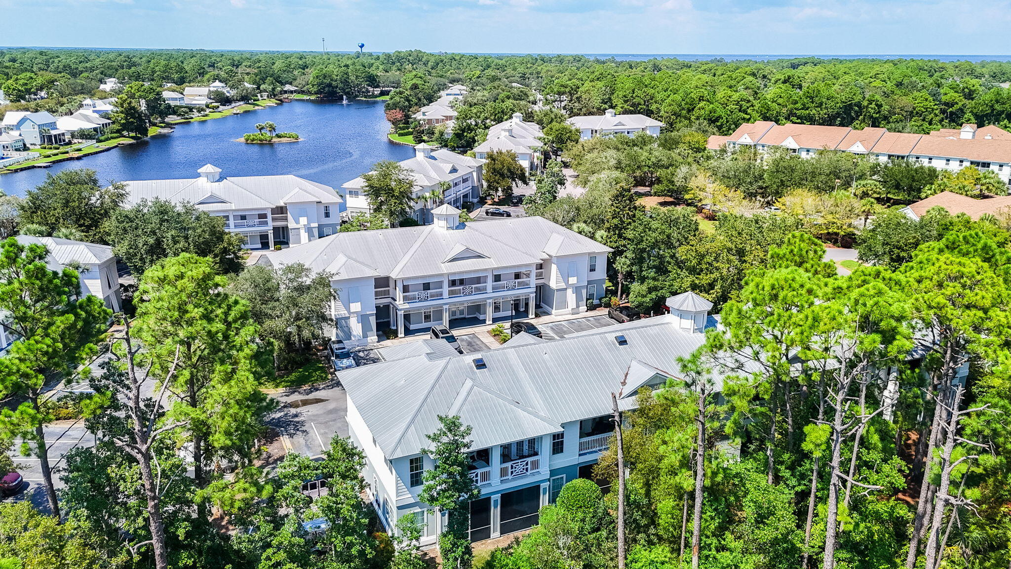 CRYSTAL COVE - Residential
