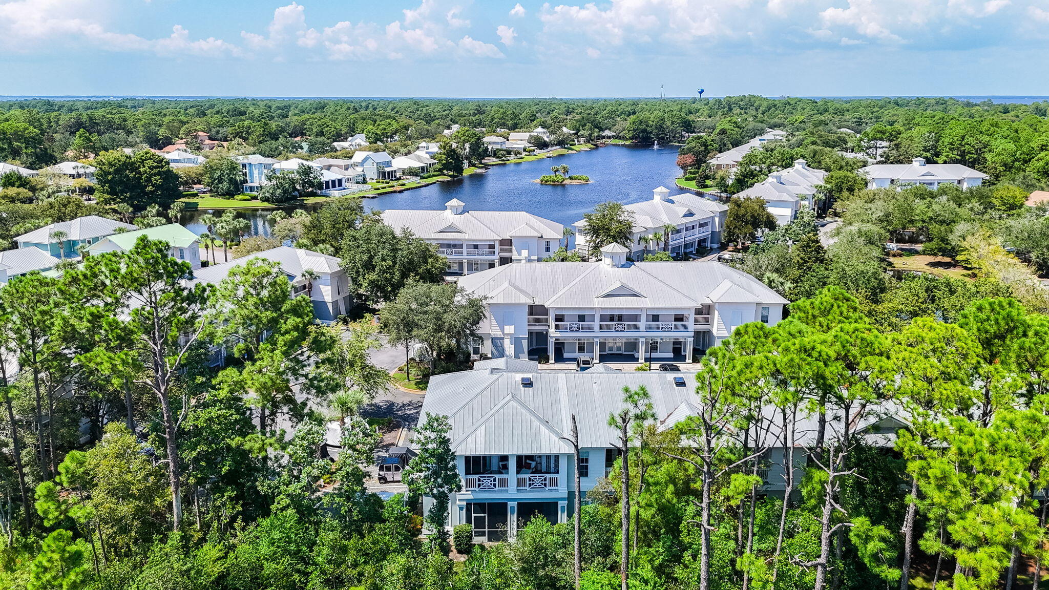 CRYSTAL COVE - Residential