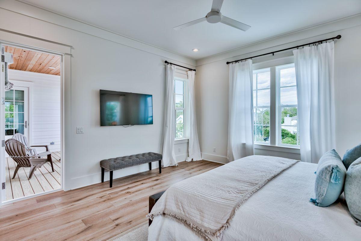 Blue Mountain Beach - Residential