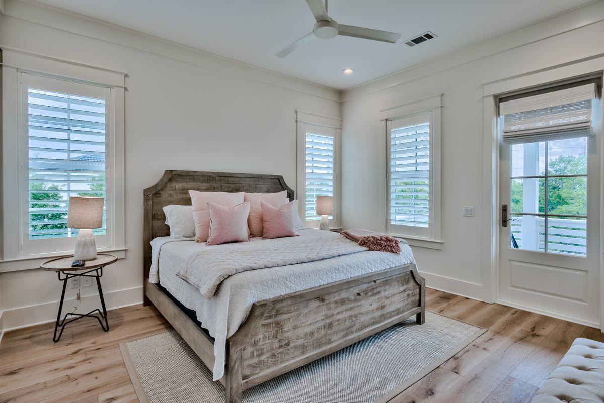 Blue Mountain Beach - Residential