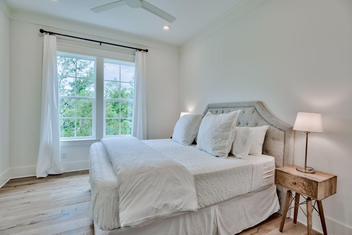 Blue Mountain Beach - Residential