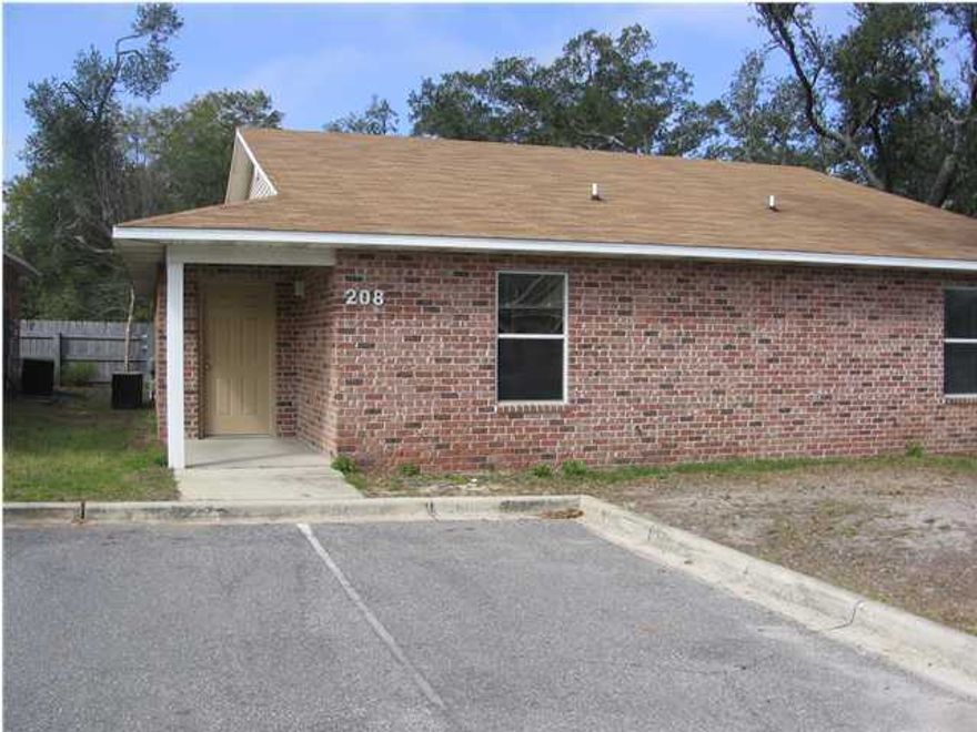 Very spacious ranch style townhouse with inside utility and storage room. Very modern design. Centrally located between Hurlburt and Eglin Air Force bases. Sorry, no pets. $15 waste management fee to be included with rent.