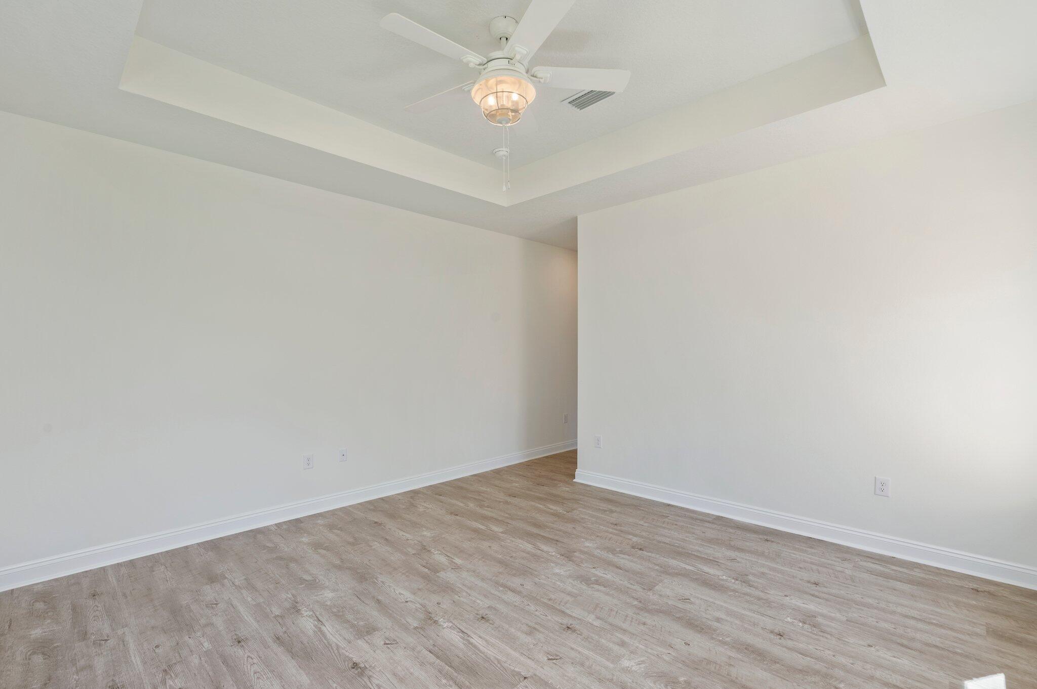 HOMEWOOD EST - Residential