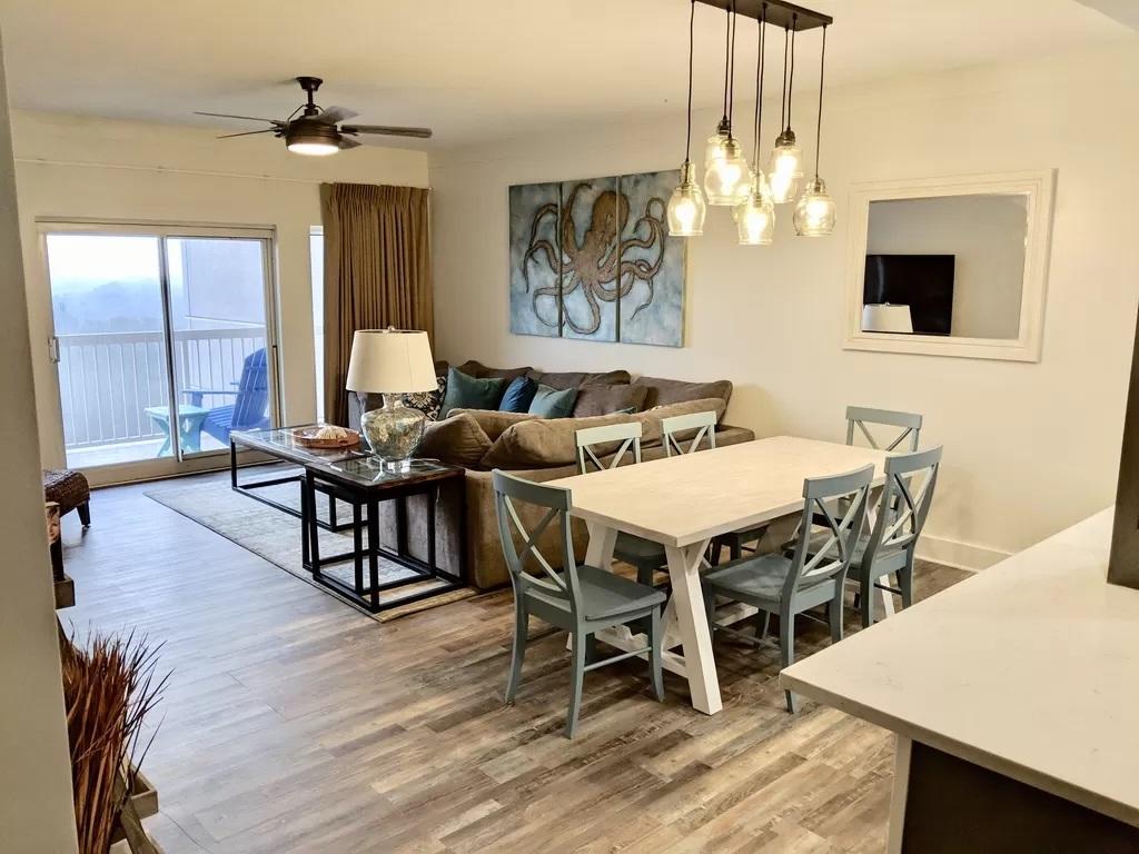 SUMMIT AT TOPS'L (THE) - Residential