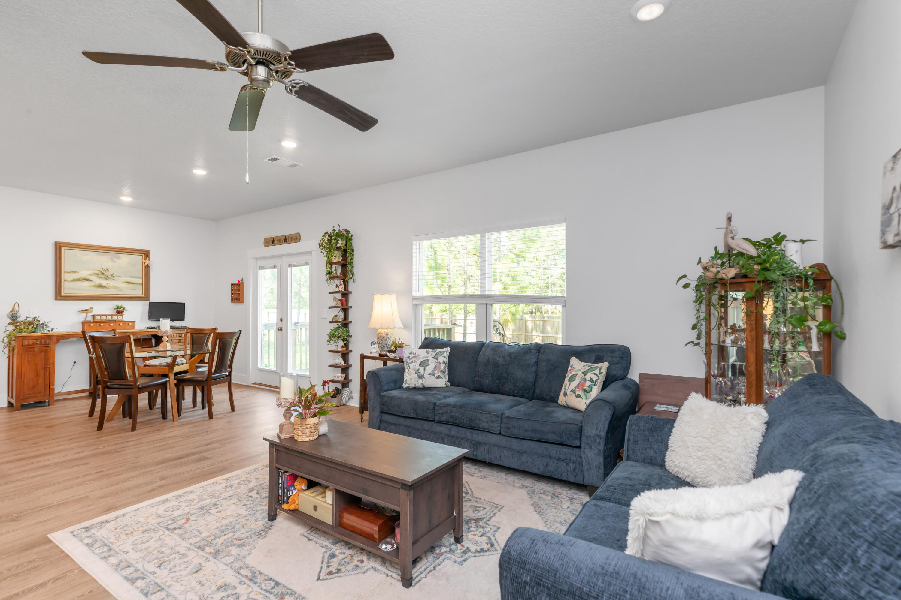 CAMELLIA COVE - Residential