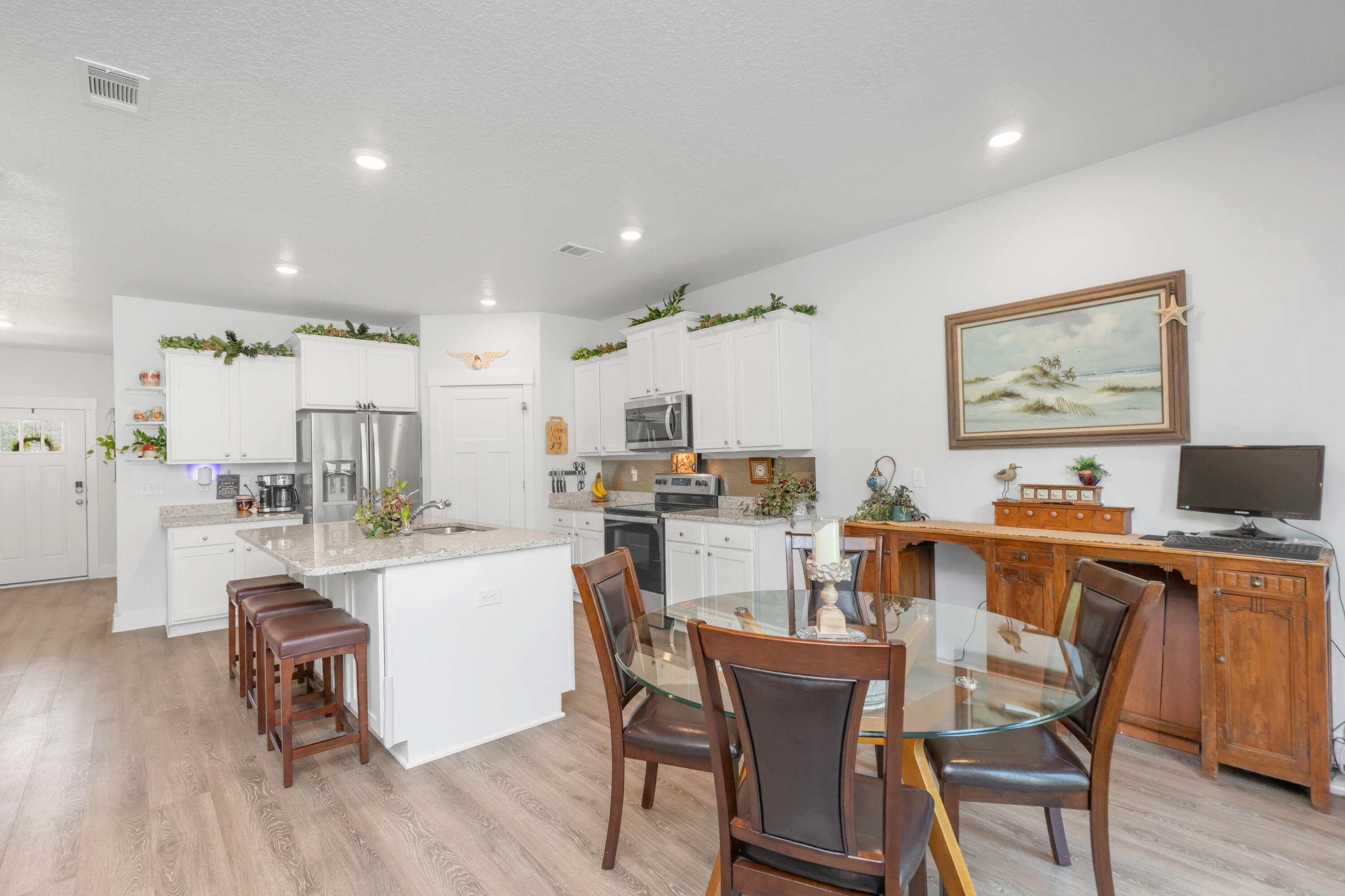 CAMELLIA COVE - Residential