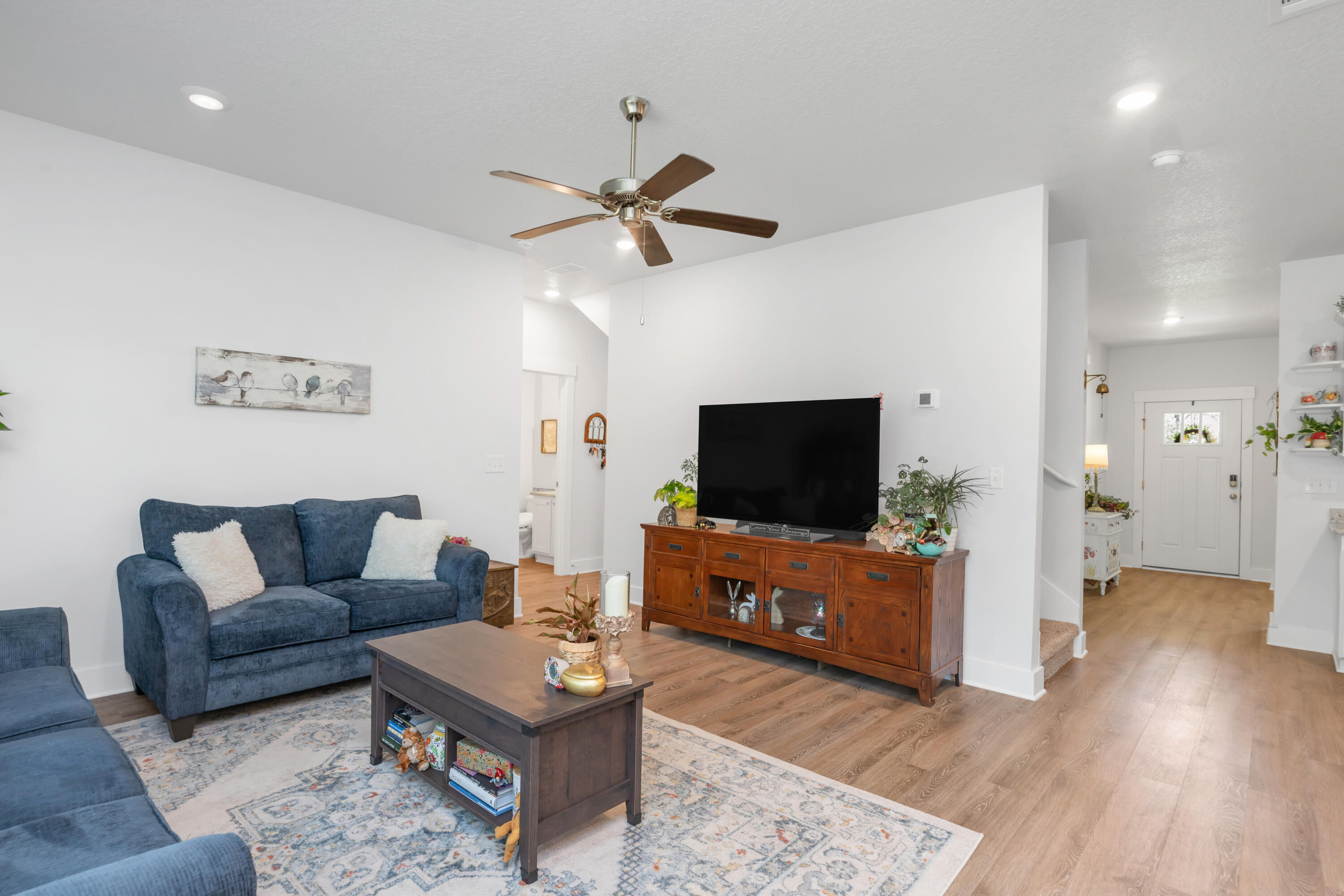 CAMELLIA COVE - Residential