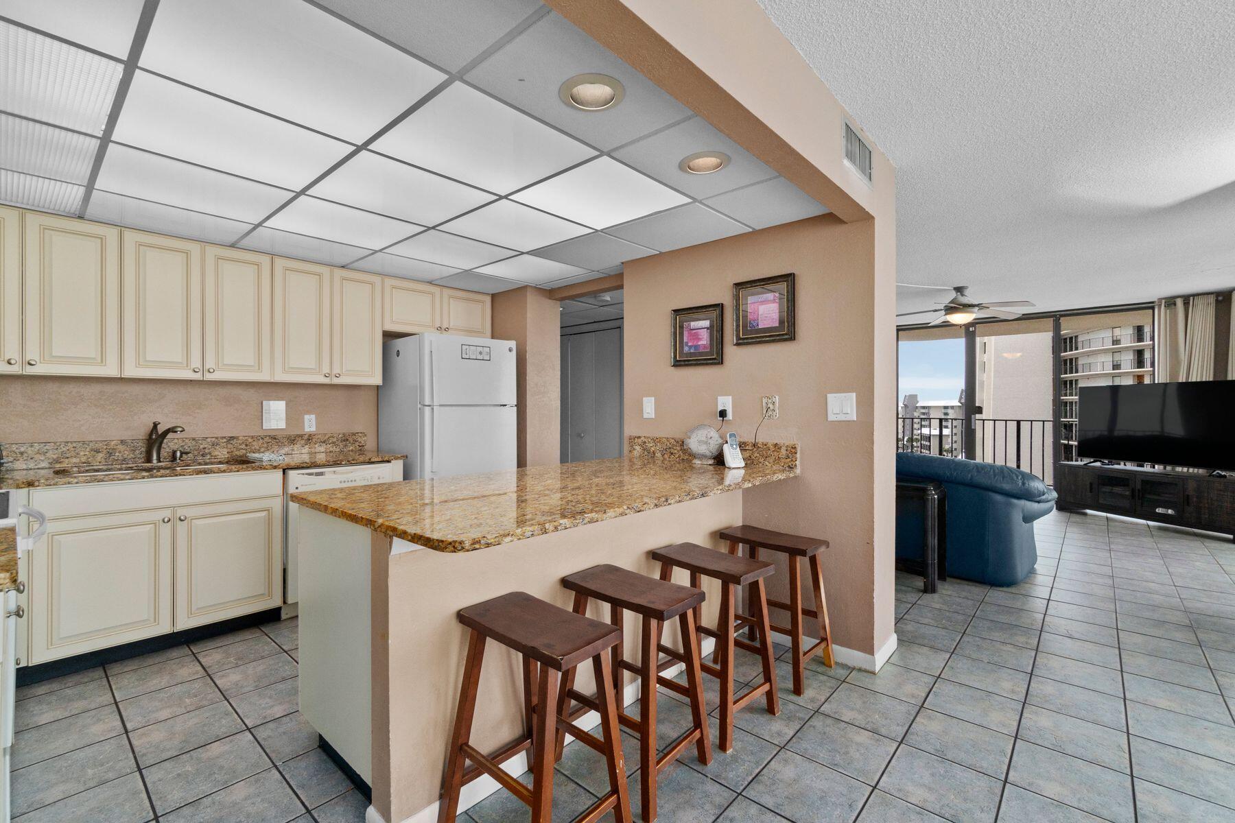 EDGEWATER TOWER 1A CONDO - Residential