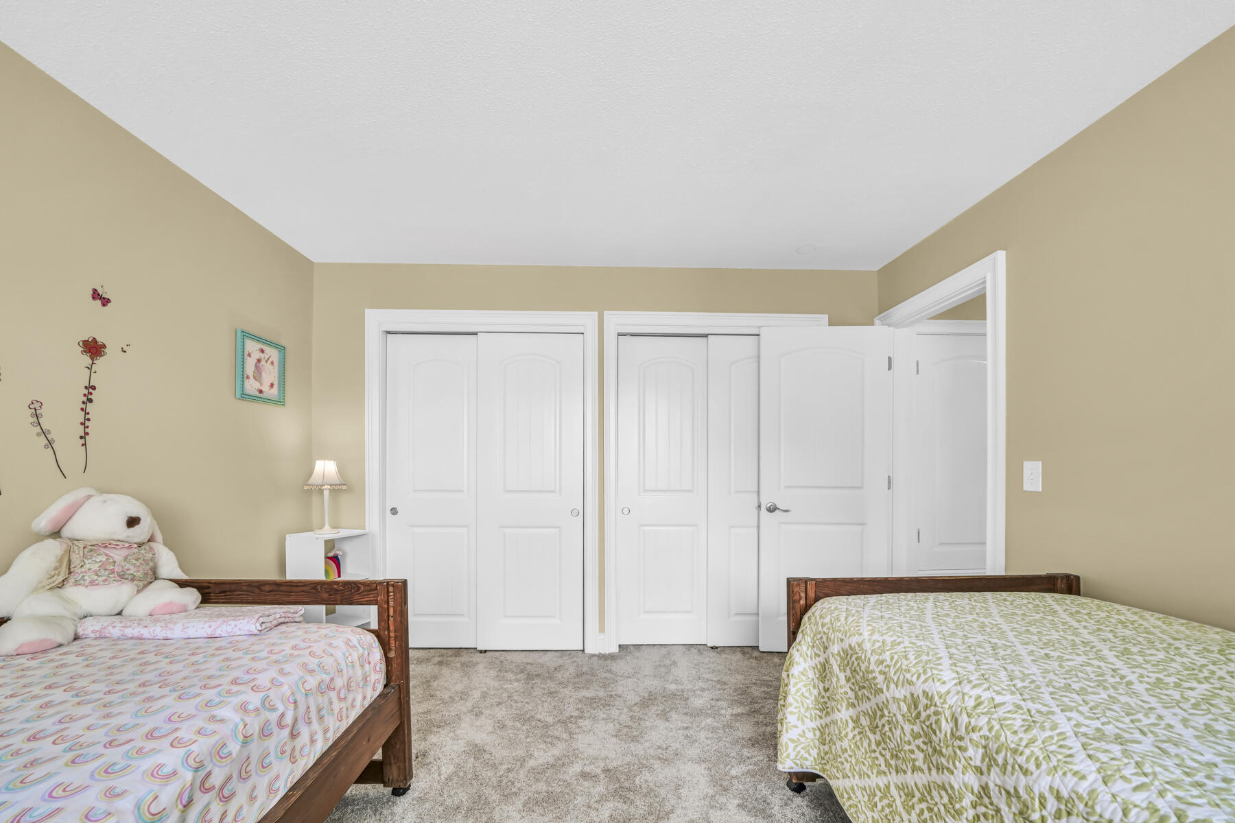 ROYAL OAK VILLAGE - Residential