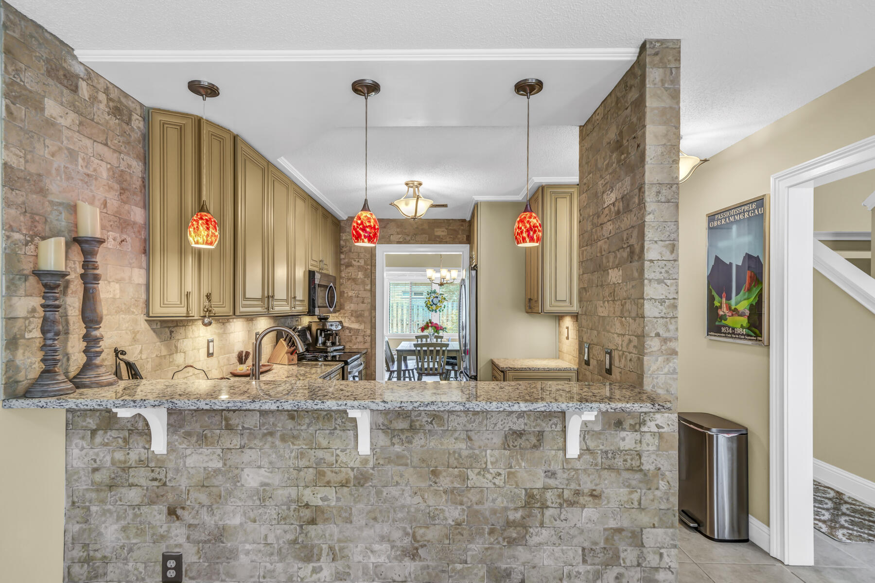 ROYAL OAK VILLAGE - Residential